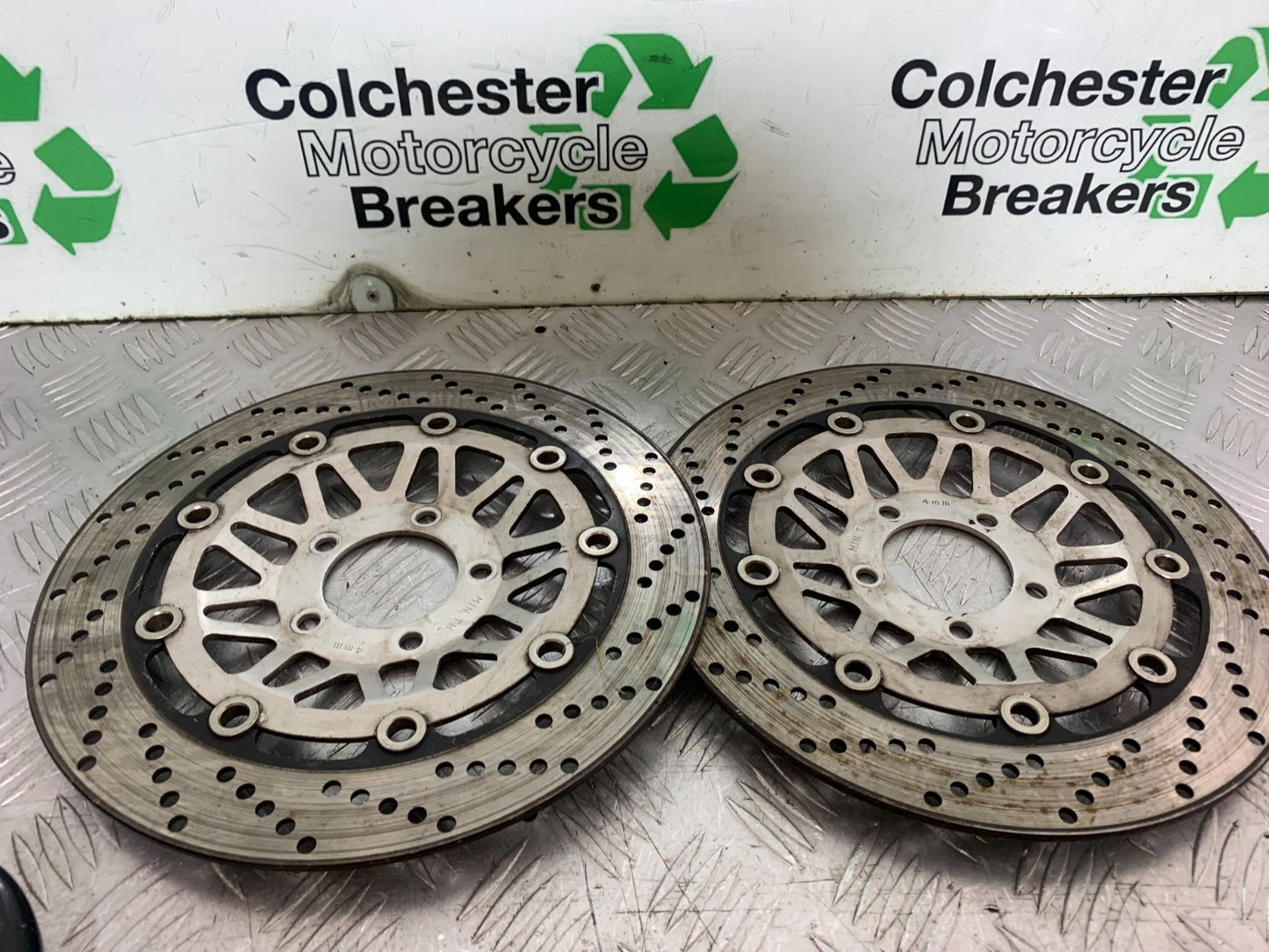 SUZUKI RF900 RF 900 FRONT BRAKE DISCS  YEAR 1994-1999 CMB1326