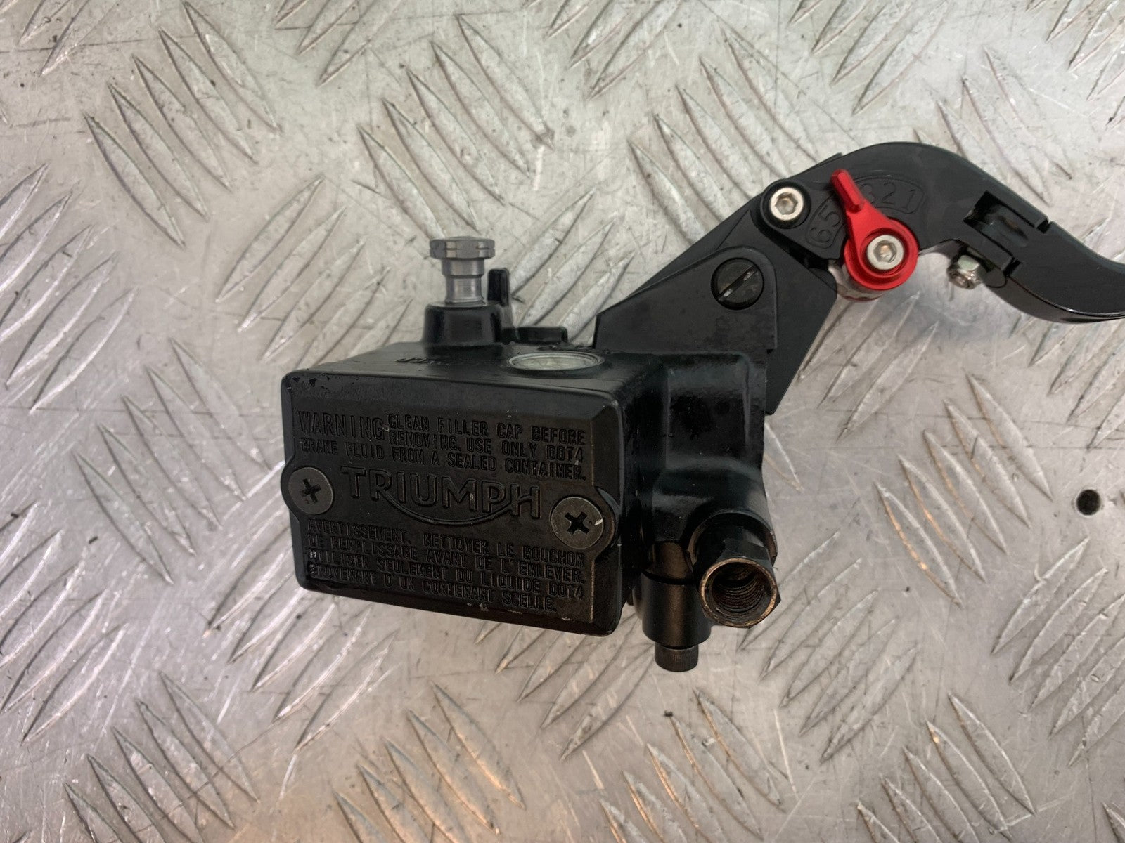 TRIUMPH TRIDENT 660 FRONT MASTER CYLINDER  YEAR 2021-2024 (CMB1295)