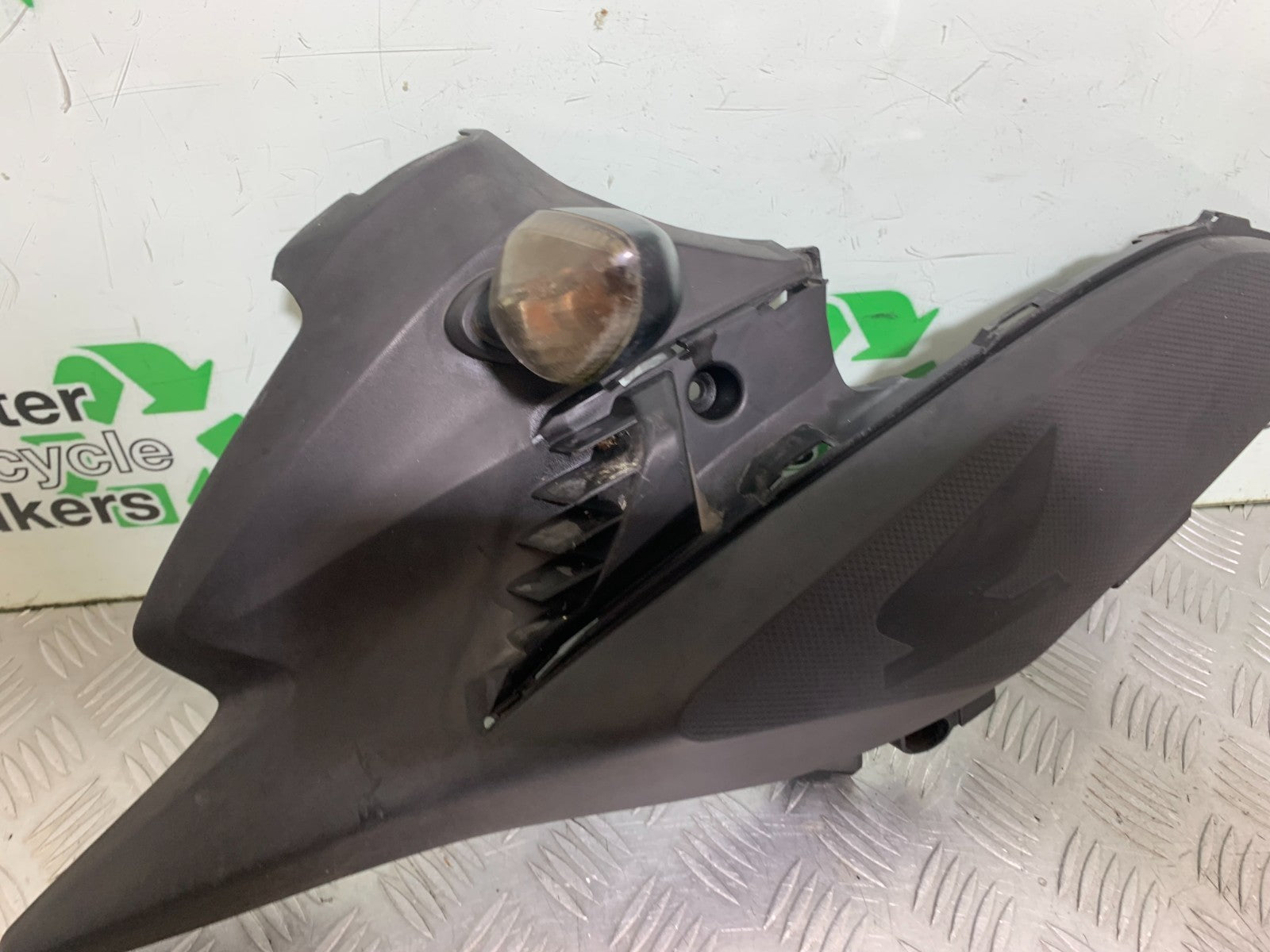HONDA NC700 X  LEFT FAIRING  YEAR 2012-2014 (CMB1327)