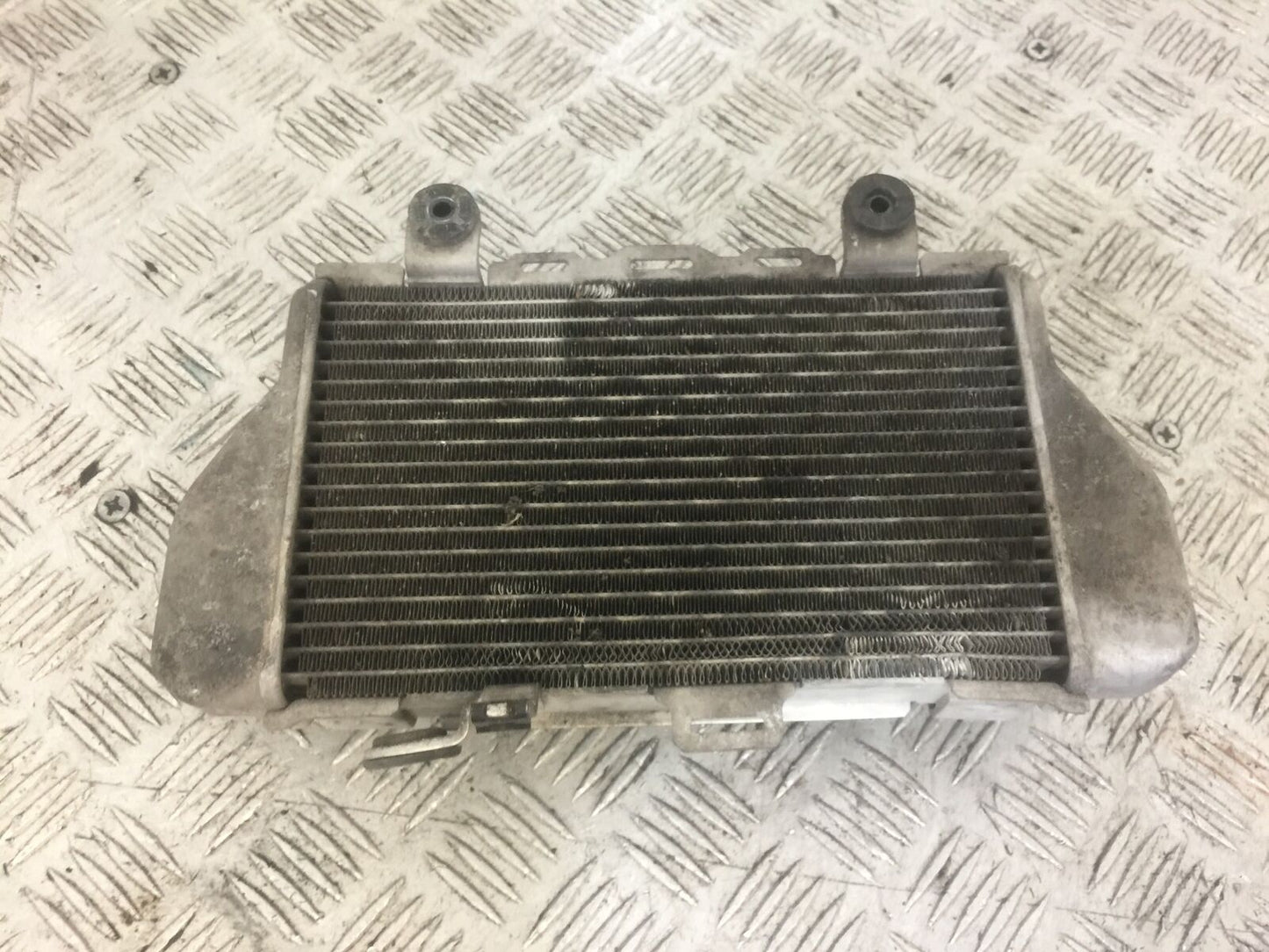 HONDA CRF1000 AFRICA TWIN LEFT RADIATOR   YEAR 2016-2019 (STOCK 695)