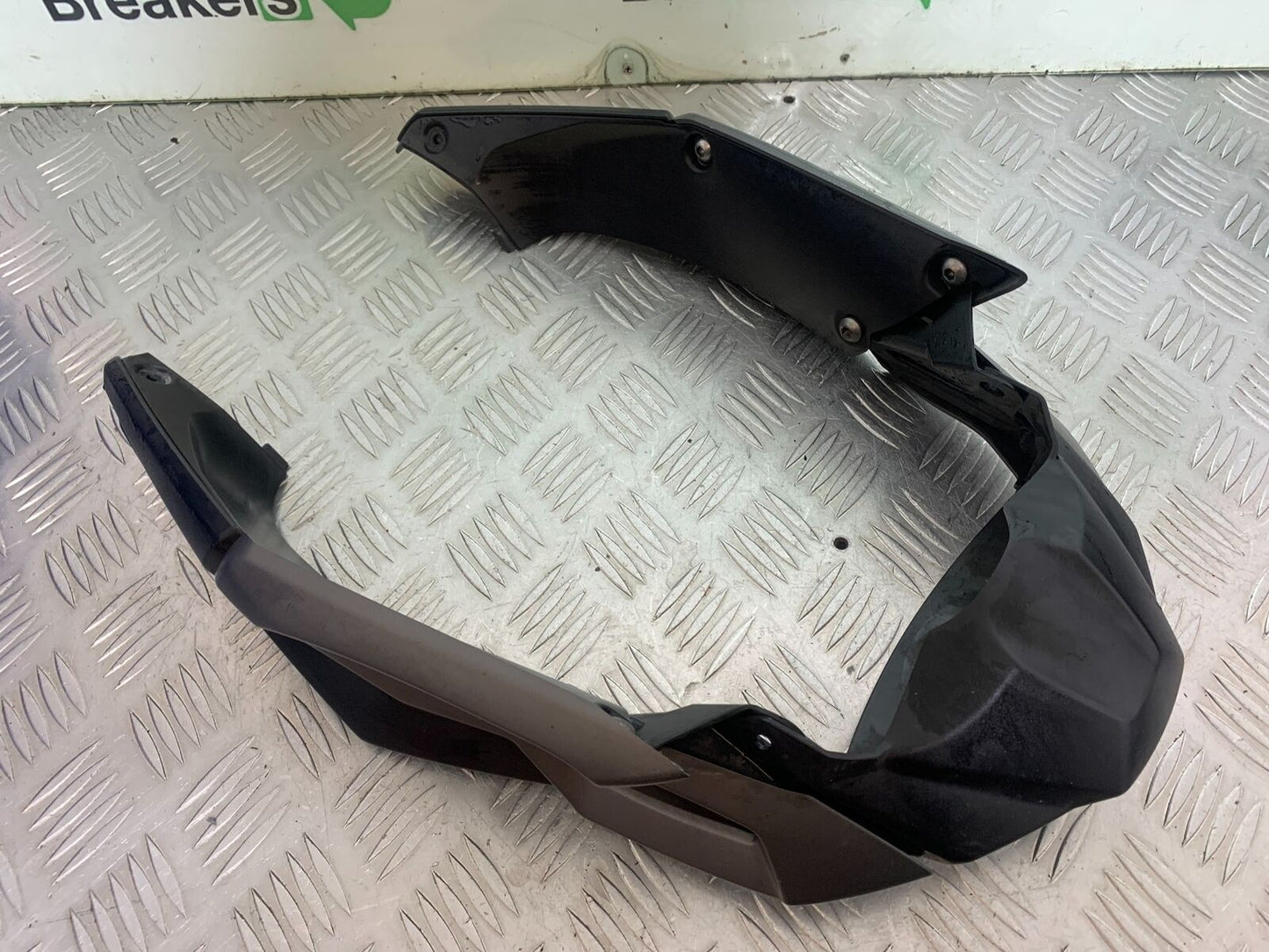 TRIUMPH TIGER 800 FRONT MUDGUARD YEAR 2011-2014 (CMB1113)