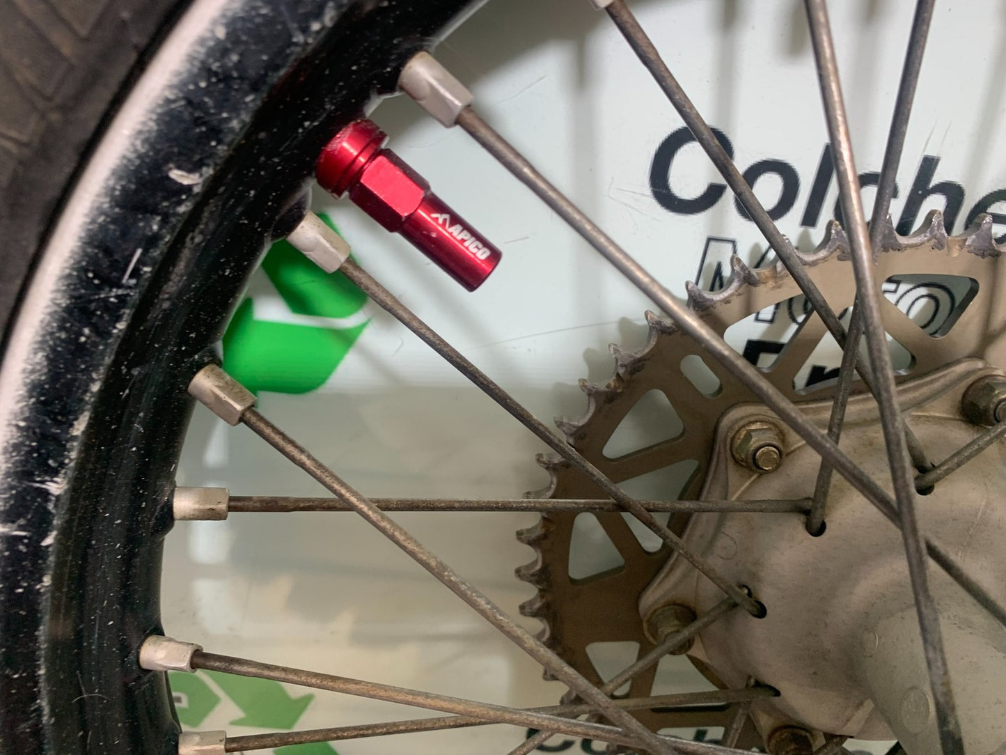 KAWASAKI KXF450 KXF 450 REAR WHEEL YEAR 2013 CMB1217)