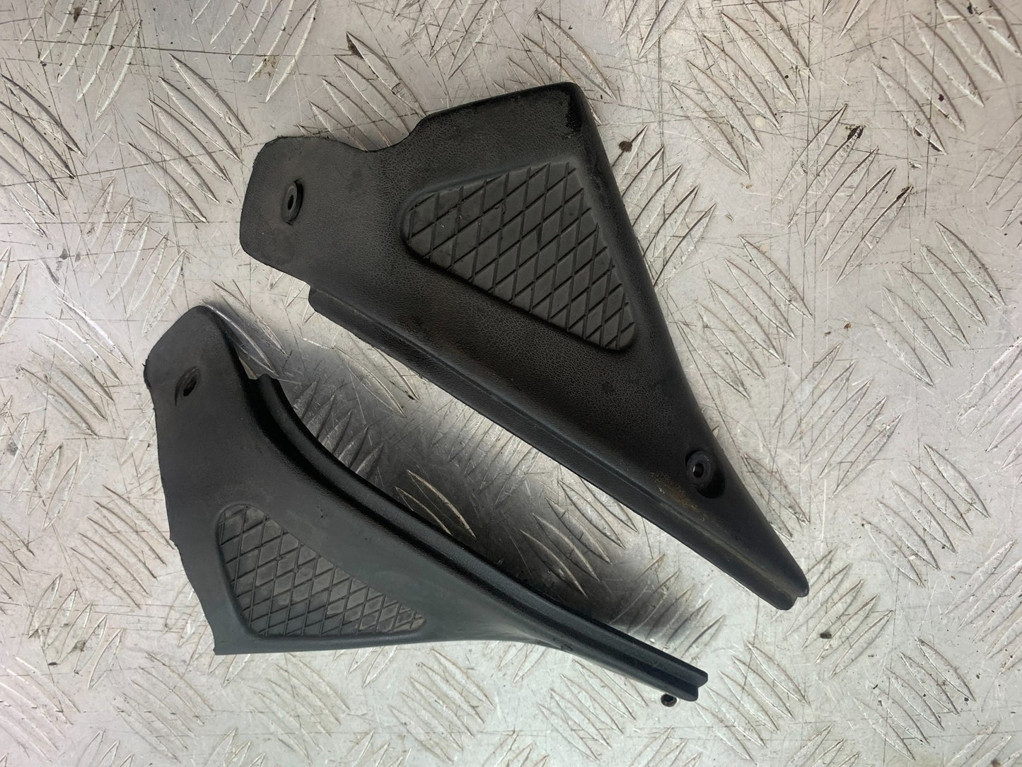 SUZUKI GSX1100 G GSX 1100 G FRAME COVERS   1991-1996 (CMB1283)
