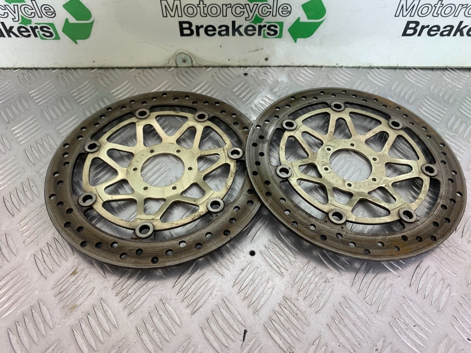 HONDA CBR1100 BLACKBIRD FRONT BRAKE DISCS  YEAR 1999-2005 (CMB1103)