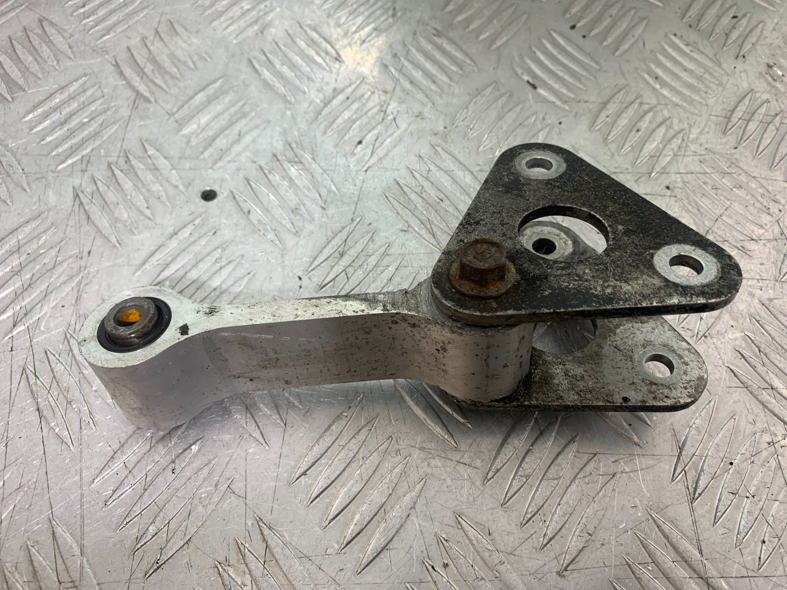 HONDA VFR800 PRE V-TEC REAR SHOCK LINKAGE   YEAR 1998-2001 (CMB1233)