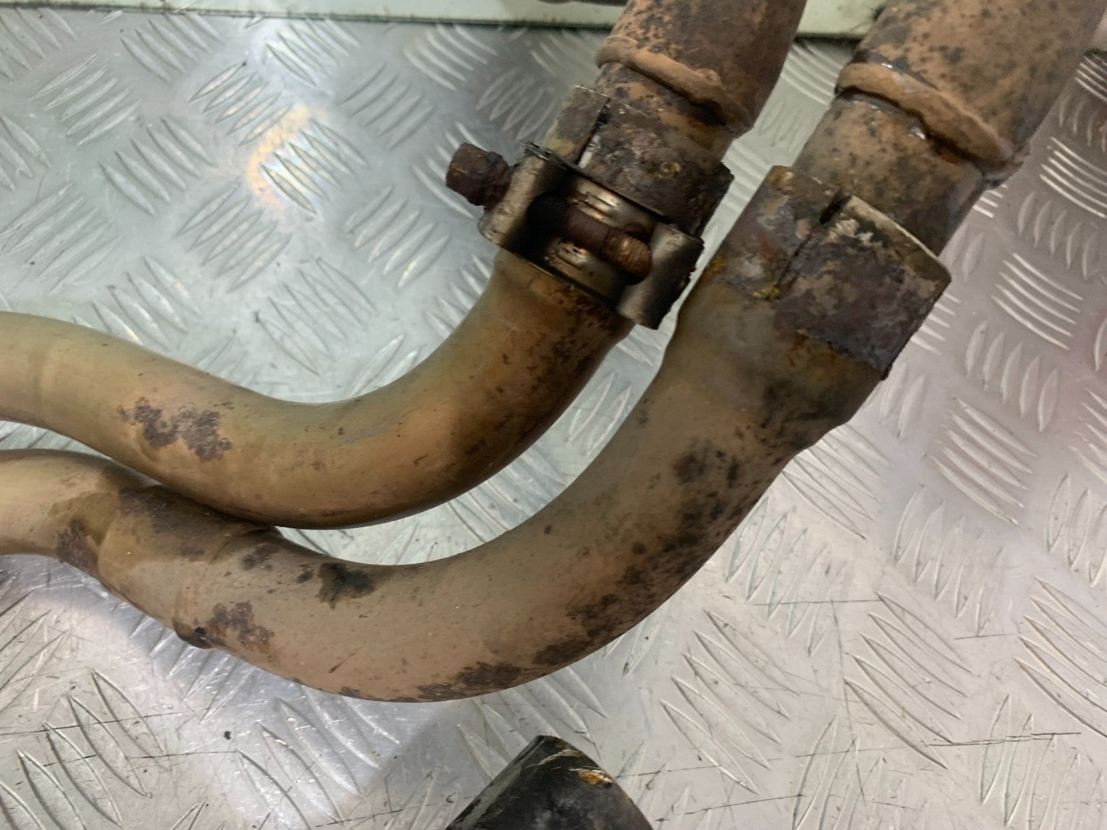 HONDA VFR800 PRE V-TEC EXHAUST DOWNPIPES YEAR 1998-2001 (CMB1233)