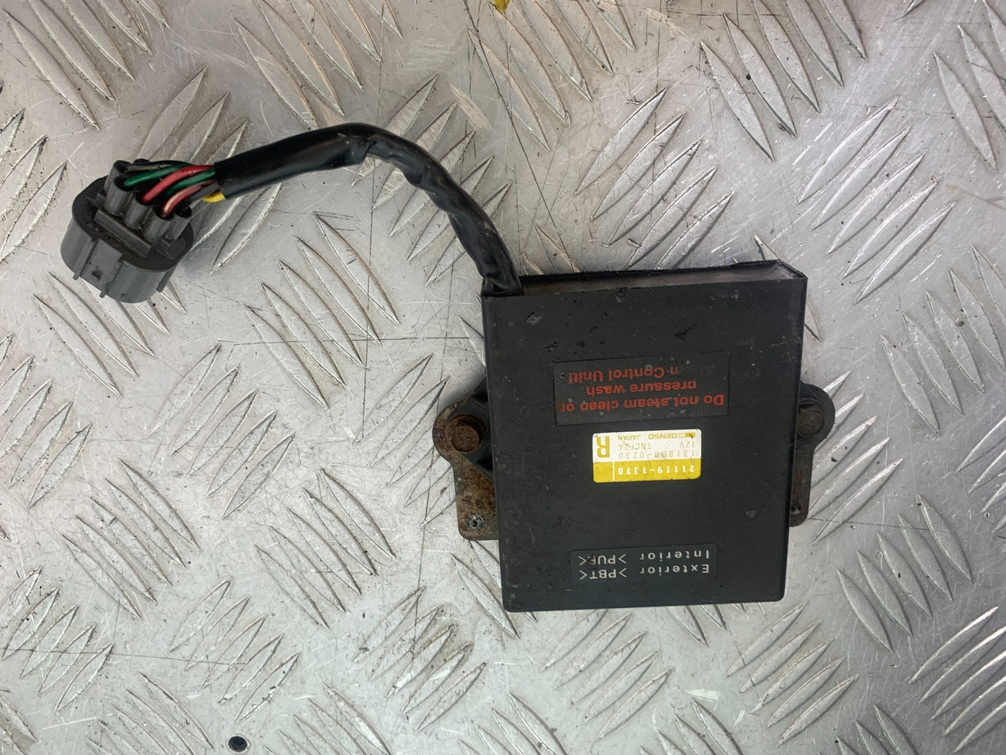 KAWASAKI ZZR1100 D CDI UNIT  YEAR 1993-2001 (CMB1164)