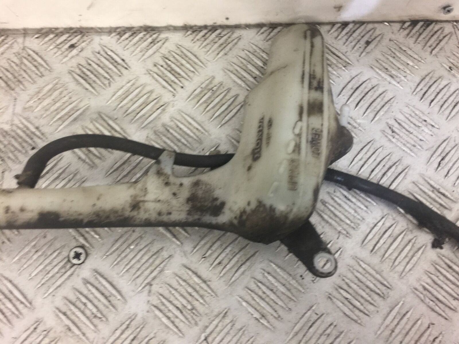 HONDA CBR 500 R  CBR500 R COOLANT BOTTLE YEAR 2014  (STOCK 392)