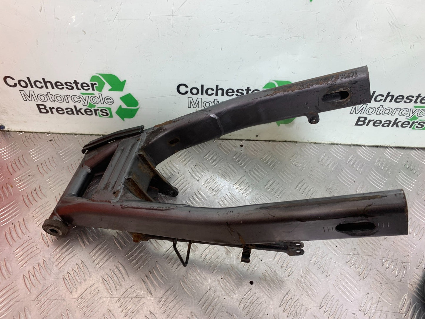 YAMAHA XJ600 XJ 600 DIVERSION SWINGARM  1998-2000 (CMB1191)