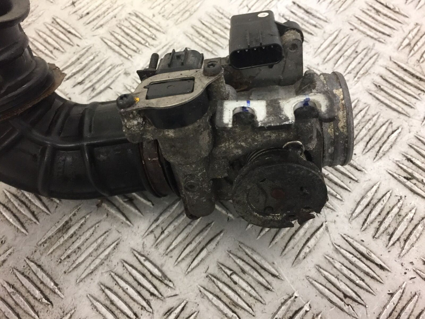 HONDA NC700 NC 700 THROTTLE BODY  YEAR 2011 STOCK 513