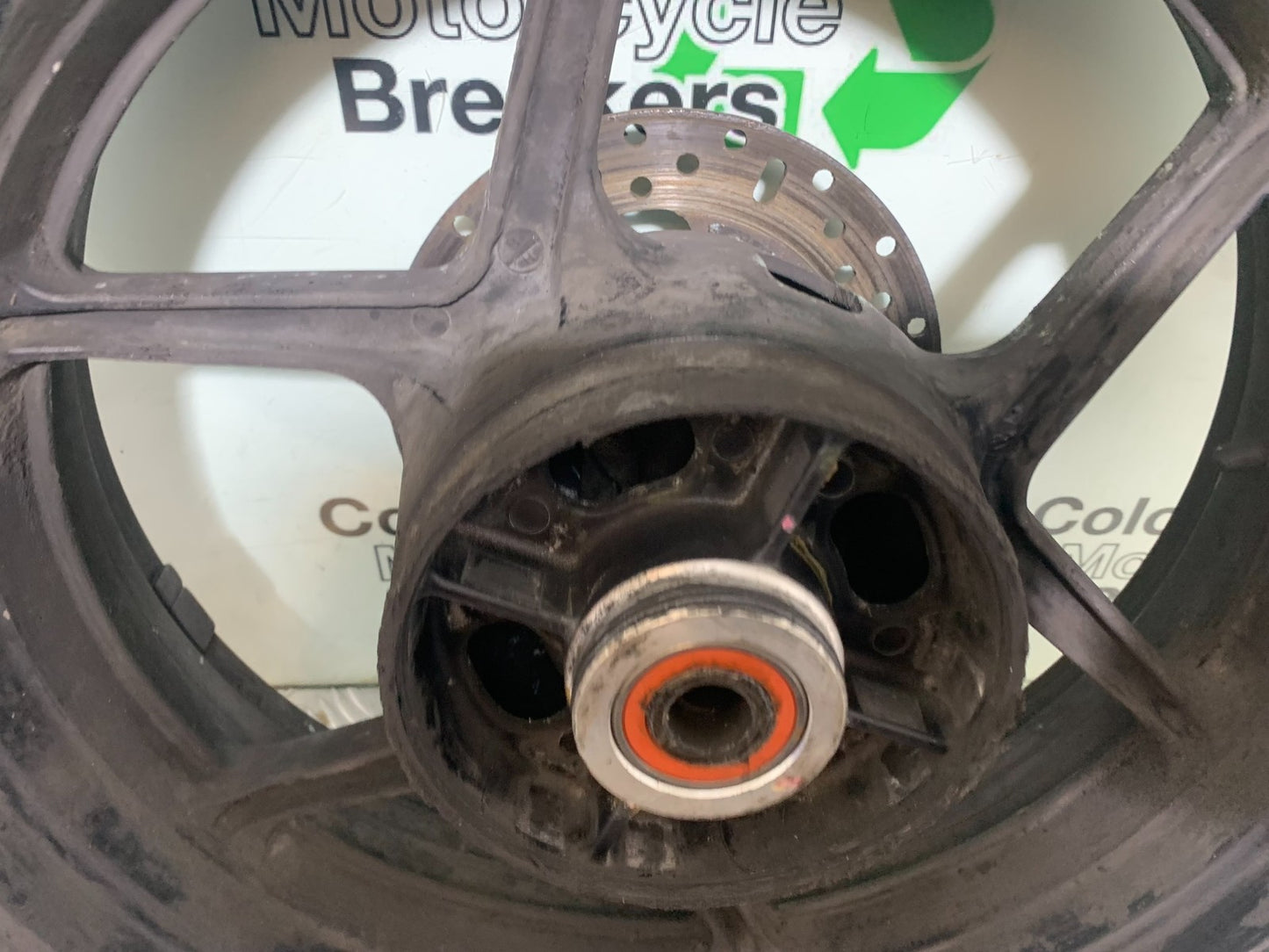 KAWASAKI Z750 Z 750 REAR WHEEL  YEAR 2004-2006  (CMB1234)