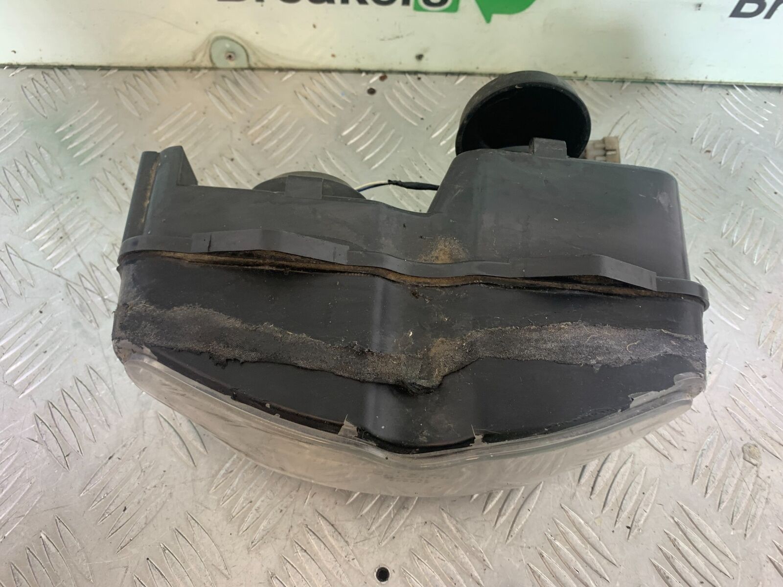 APRILIA RS50 RS 50 HEADLIGHT   YEAR 1996-1998 (CMB1132)