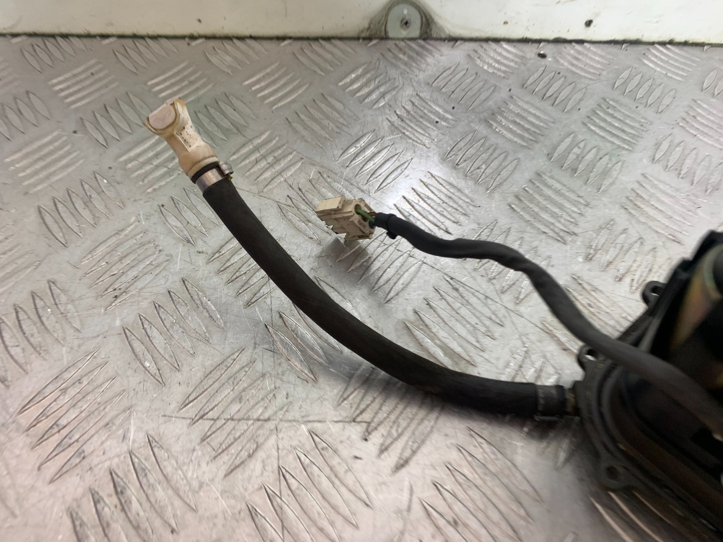 APRILIA RSV1000 RSV 1000 MILLE PETROL PUMP  1998- 2003 (CMB1184)