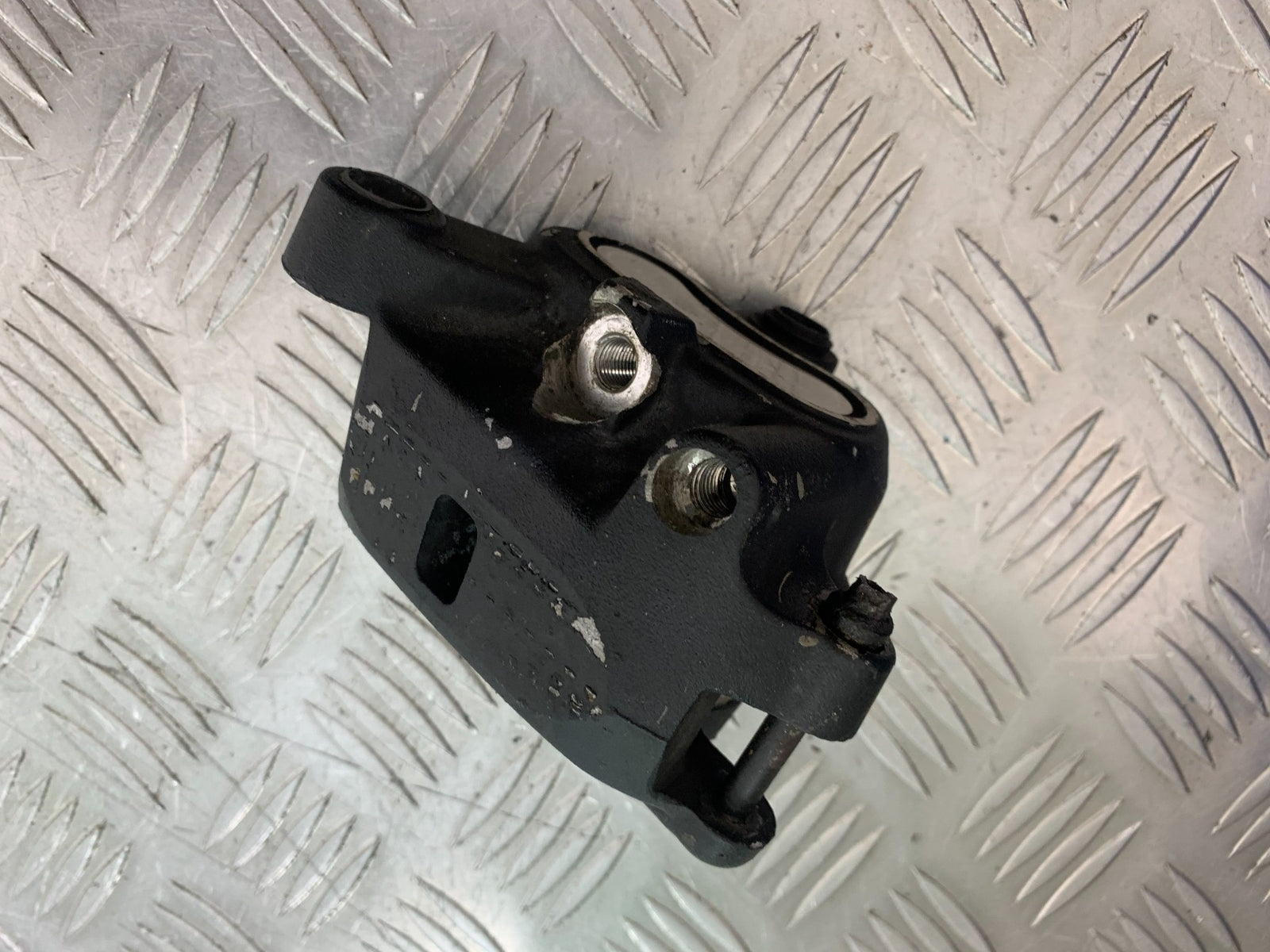 HARLEY DAVIDSON FXS BLACKLINE 1585 REAR BRAKE CALIPER YEAR 2012 (CMB1147)