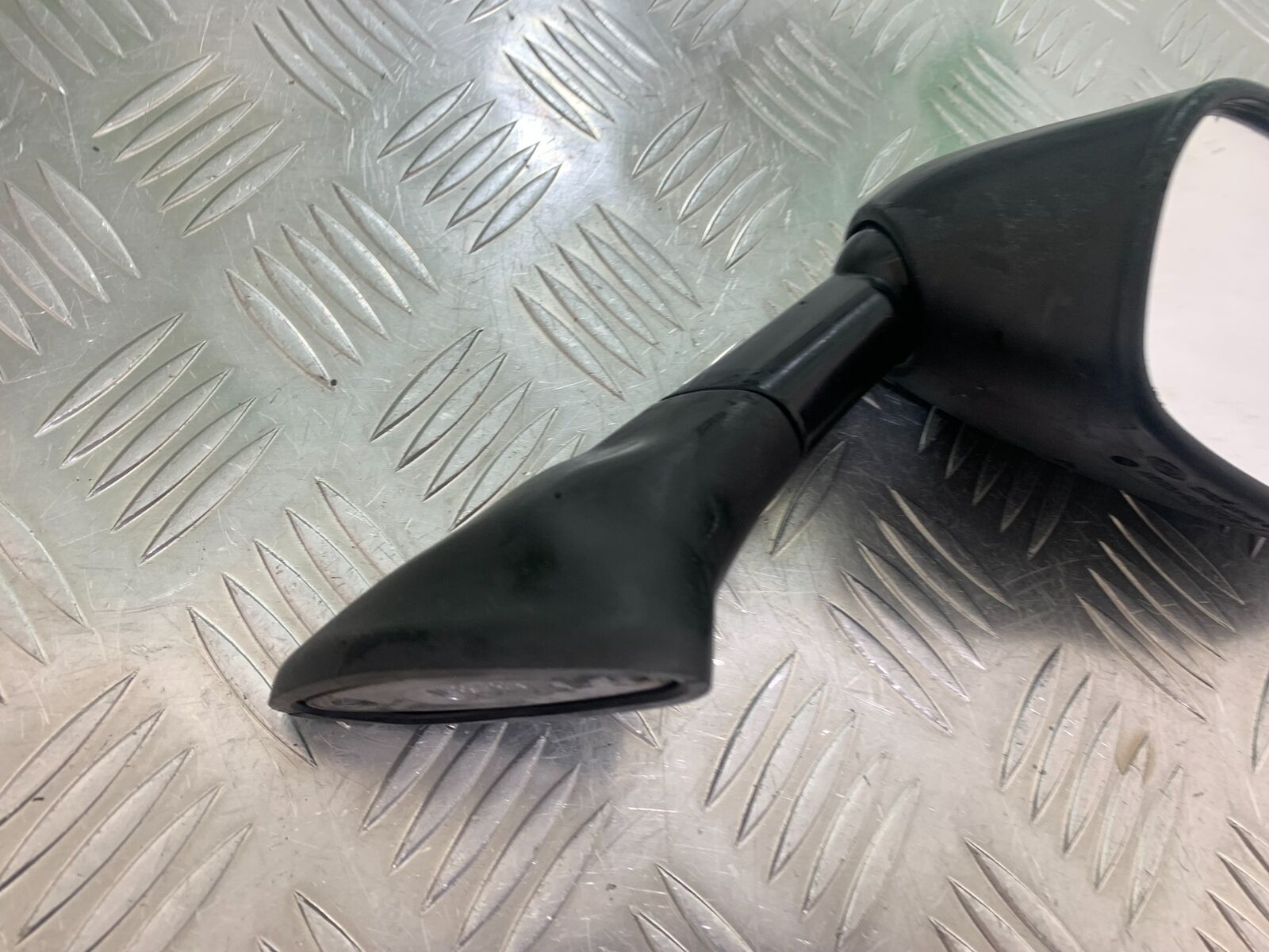 KAWASAKI ZZR1200 ZZR 1200 RIGHT MIRROR YEAR 2002-05 (STOCK 993)