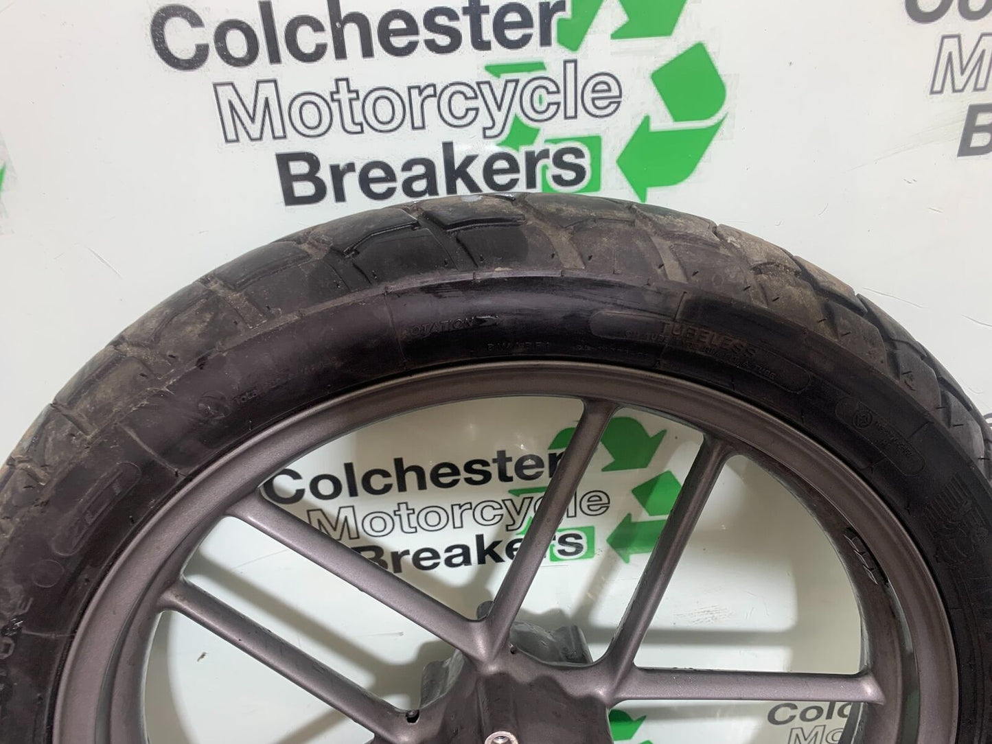 TRIUMPH TIGER 800 FRONT WHEEL   YEAR 2011-2014 (CMB1113)