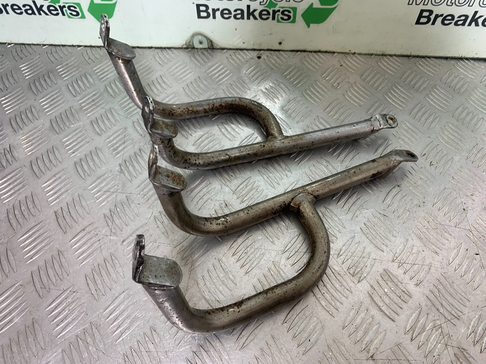 HONDA GL500 GL 500 SILVERWING CRASH BARS    YEAR 1981-82 (CMB1168)