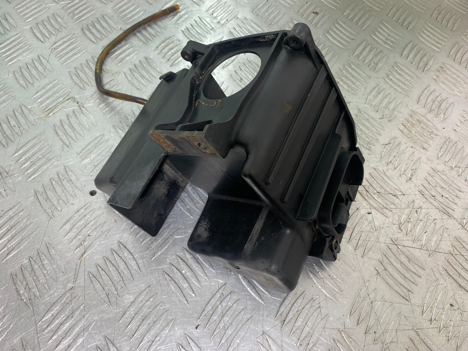 HONDA CG125 CG 125 AIRBOX (NOT COMPLETE)   YEAR 1998-2000 (CMB1282)