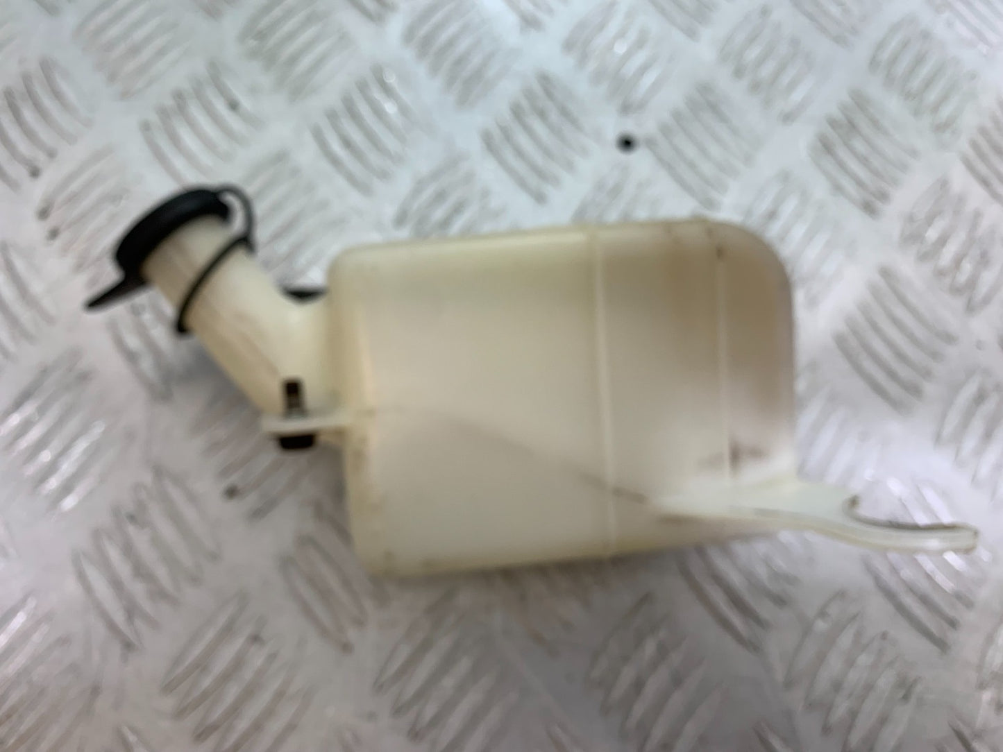 HONDA CBF500 CBF 500 COOLANT BOTTLE   YEAR 2004-2008  (CMB1294)