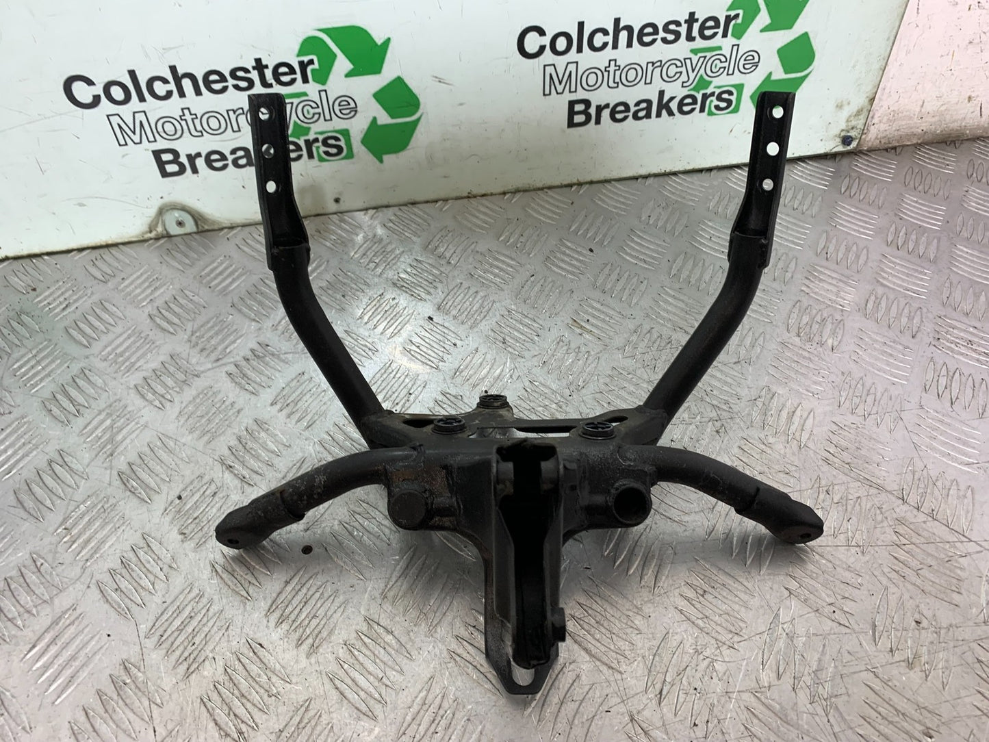 TRIUMPH 955I SPRINT RS FAIRING BRACKET YEAR 1999-03 (CMB1313)