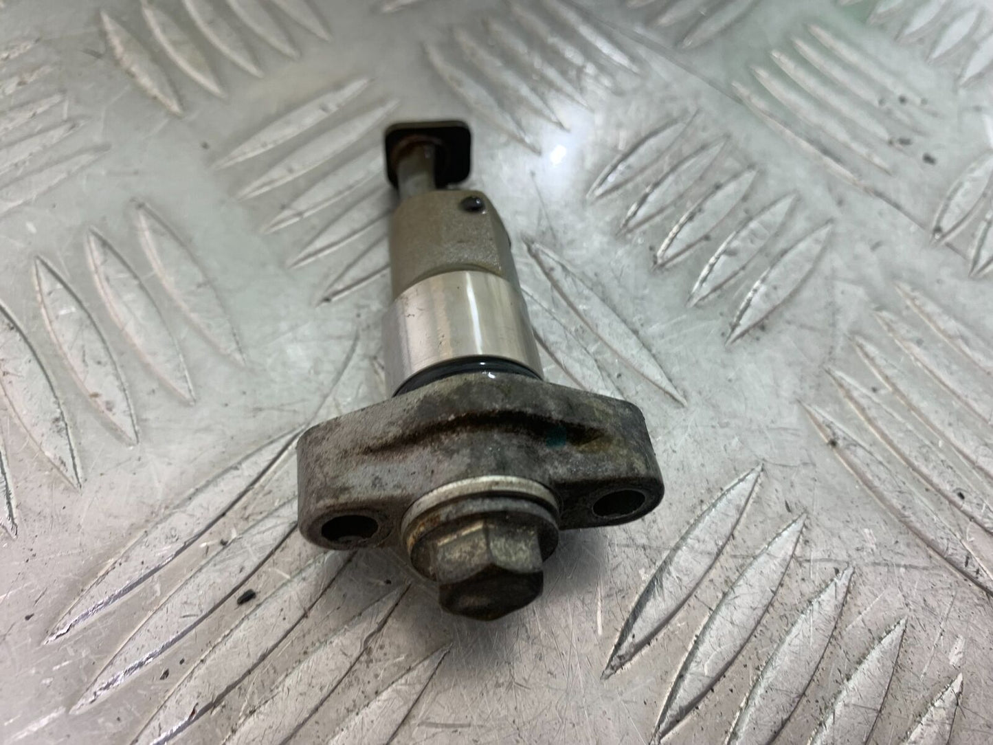 KAWASAKI ZX9R ZX9 C CAM CHAIN ADJUSTER   YEAR 1998-99 (STOCK 903)