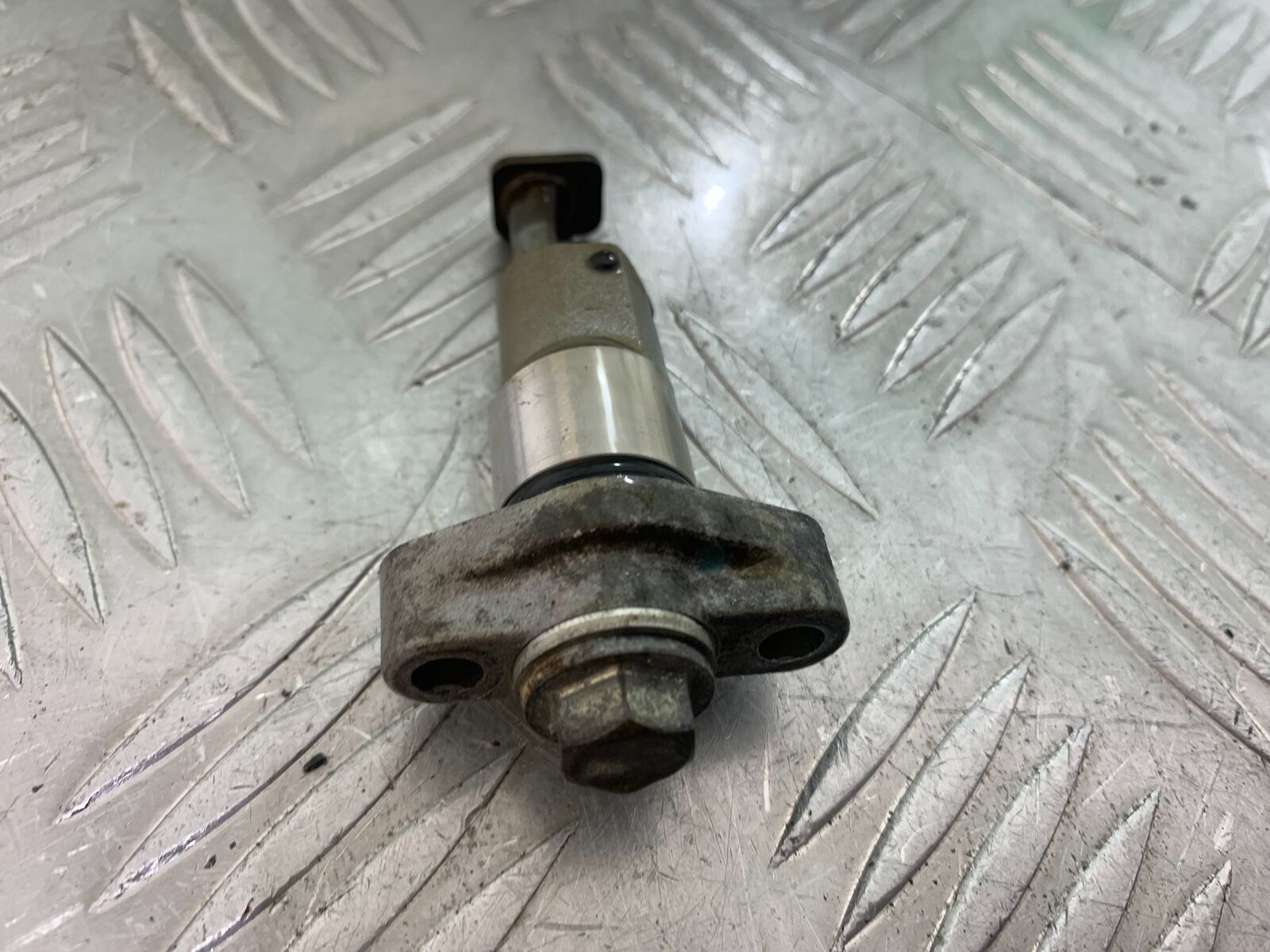 KAWASAKI ZX9R ZX9 C CAM CHAIN ADJUSTER   YEAR 1998-99 (STOCK 903)