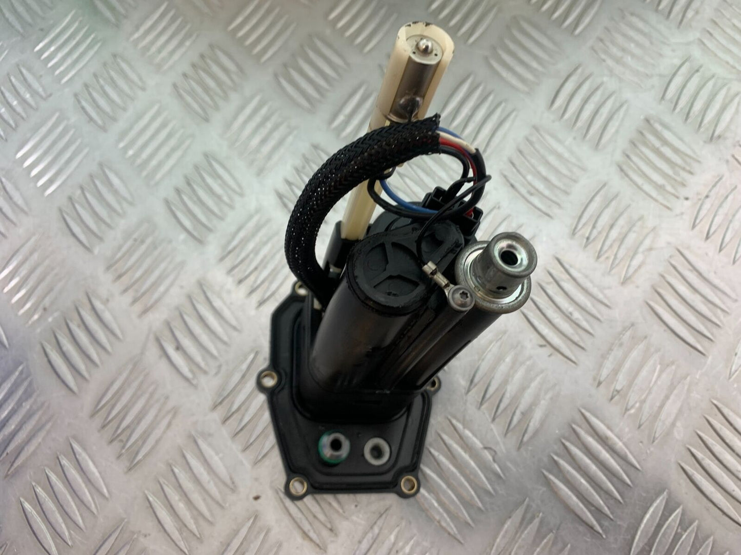 DUCATI 1199 PANIGALE PETROL PUMP YEAR 2012-2014 (CMB1047)