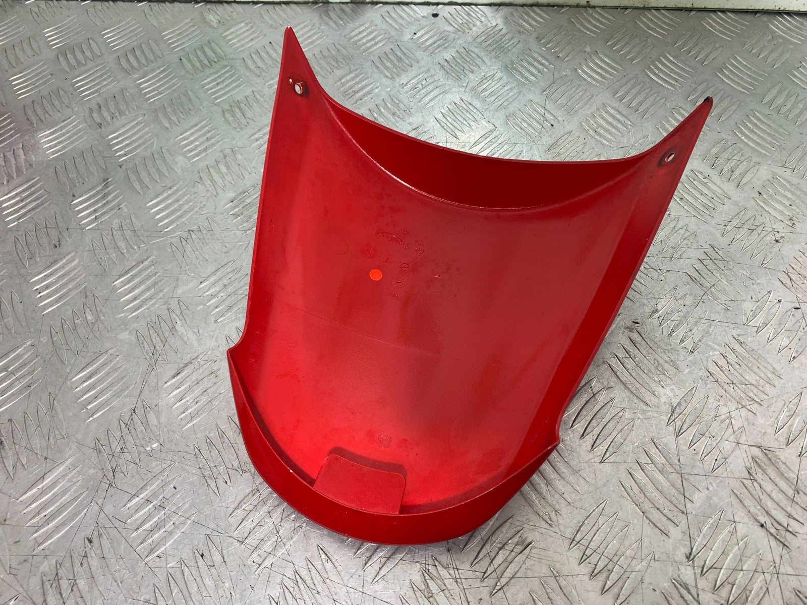 TRIUMPH 675 STREET TRIPLE R REAR SEAT COWL YEAR 2013 - 2016 (CMB1221)