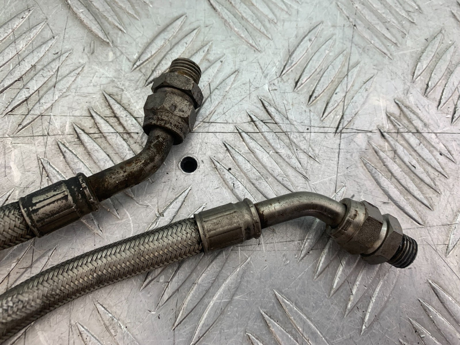 DUCATI 996 SPS 748 916 998 OIL COOLER LINES 1999-2000 (CMB1209)