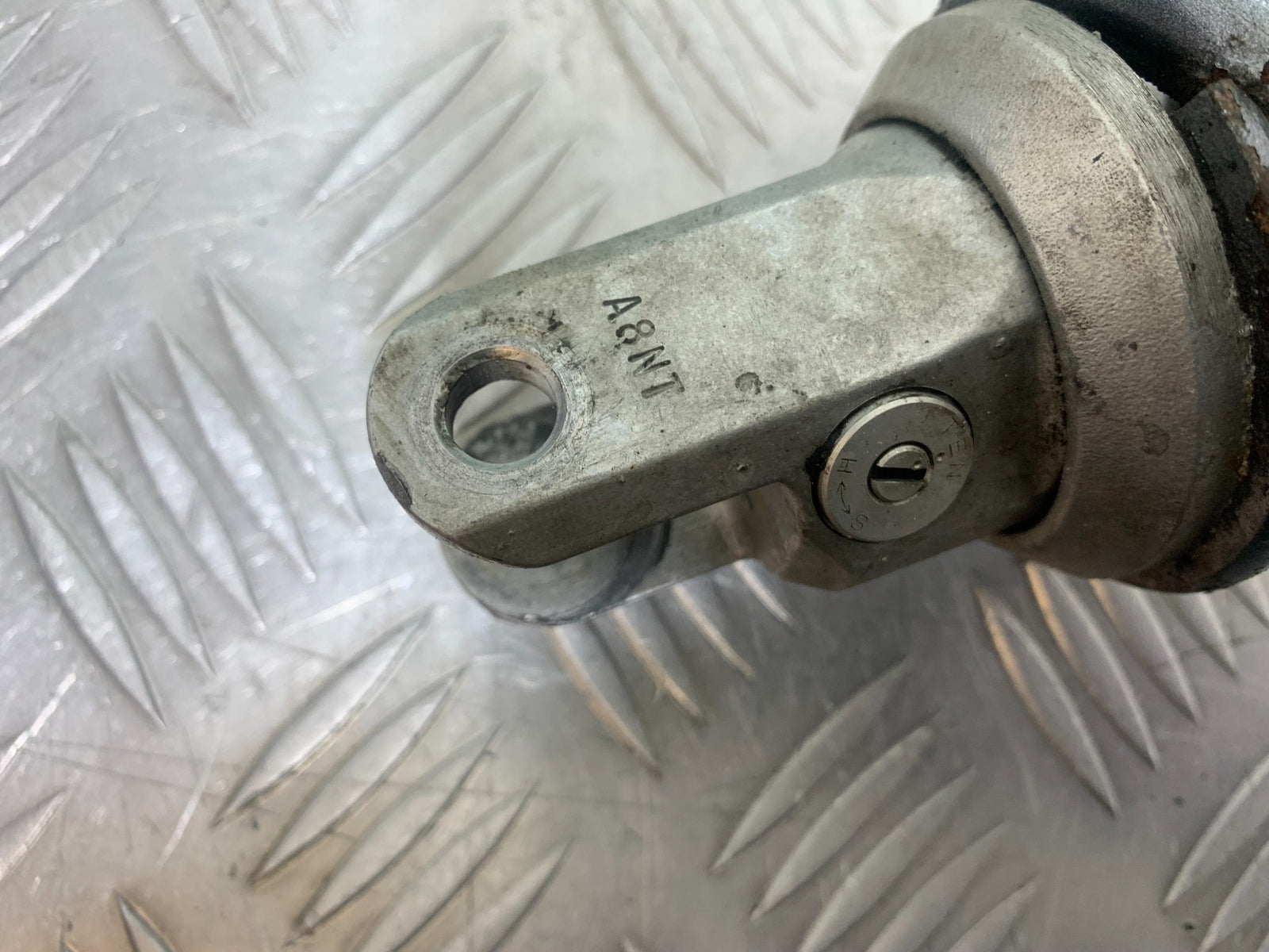 SUZUKI GSF650 GSF 650 REAR SHOCK   YEAR 2007-2009  (CMB1161)