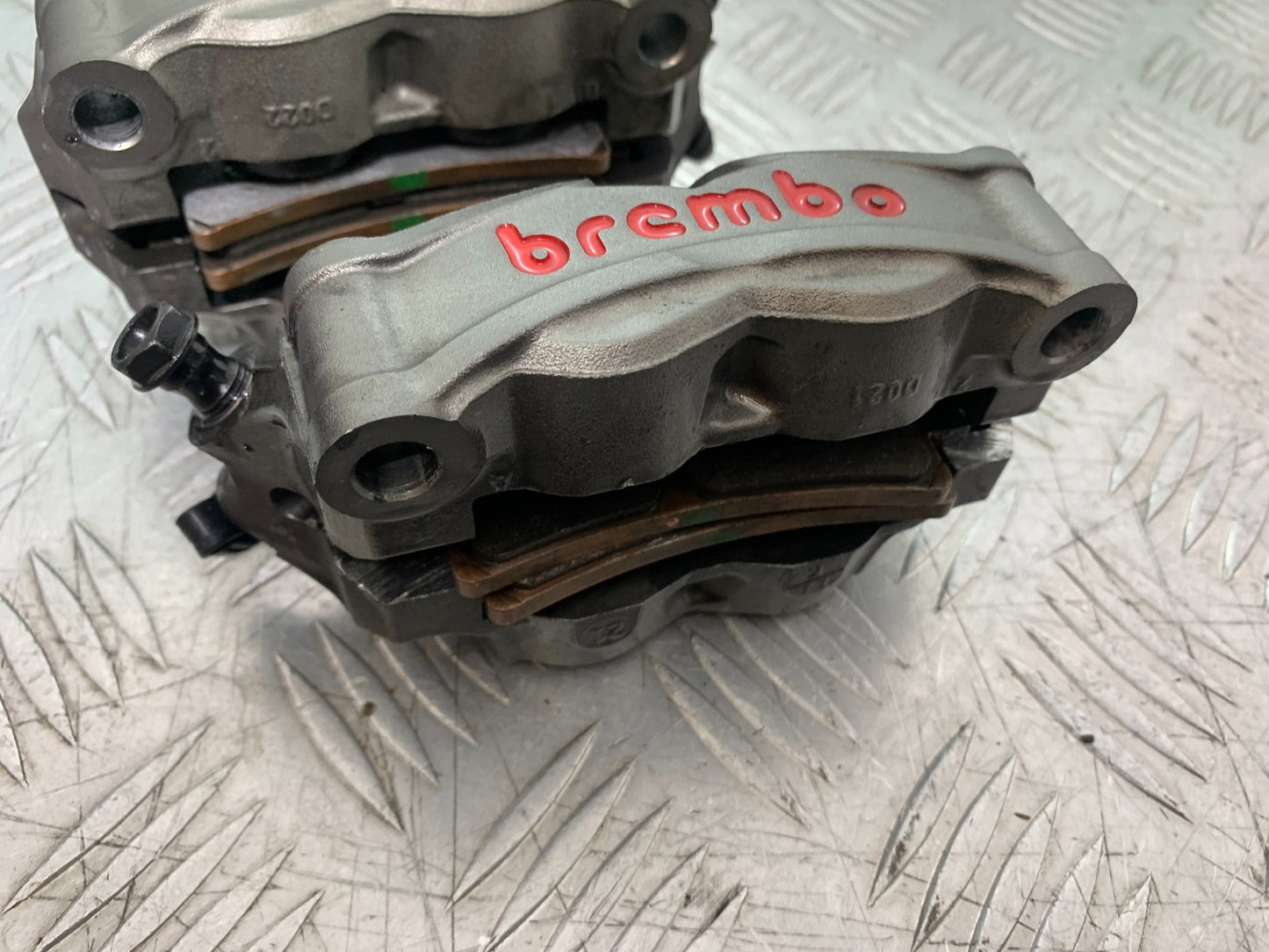 KTM 1290 SUPER DUKE R BREMBO FRONT BRAKE CALIPERS  YEAR 2020-2024 (CMB1272)