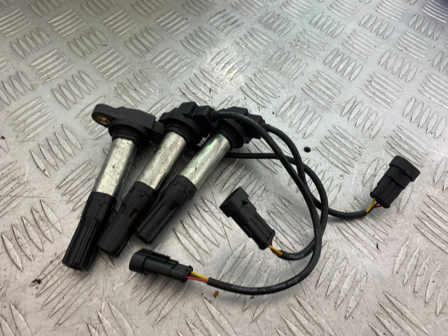 APRILIA TUONO 1000 V4R COILS YEAR 2011-13  (CMB1316)