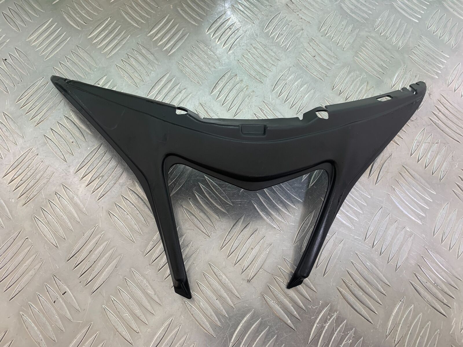 APRILIA RS4 125 INFILL PANEL  YEAR 2011-2016 (STOCK 994)