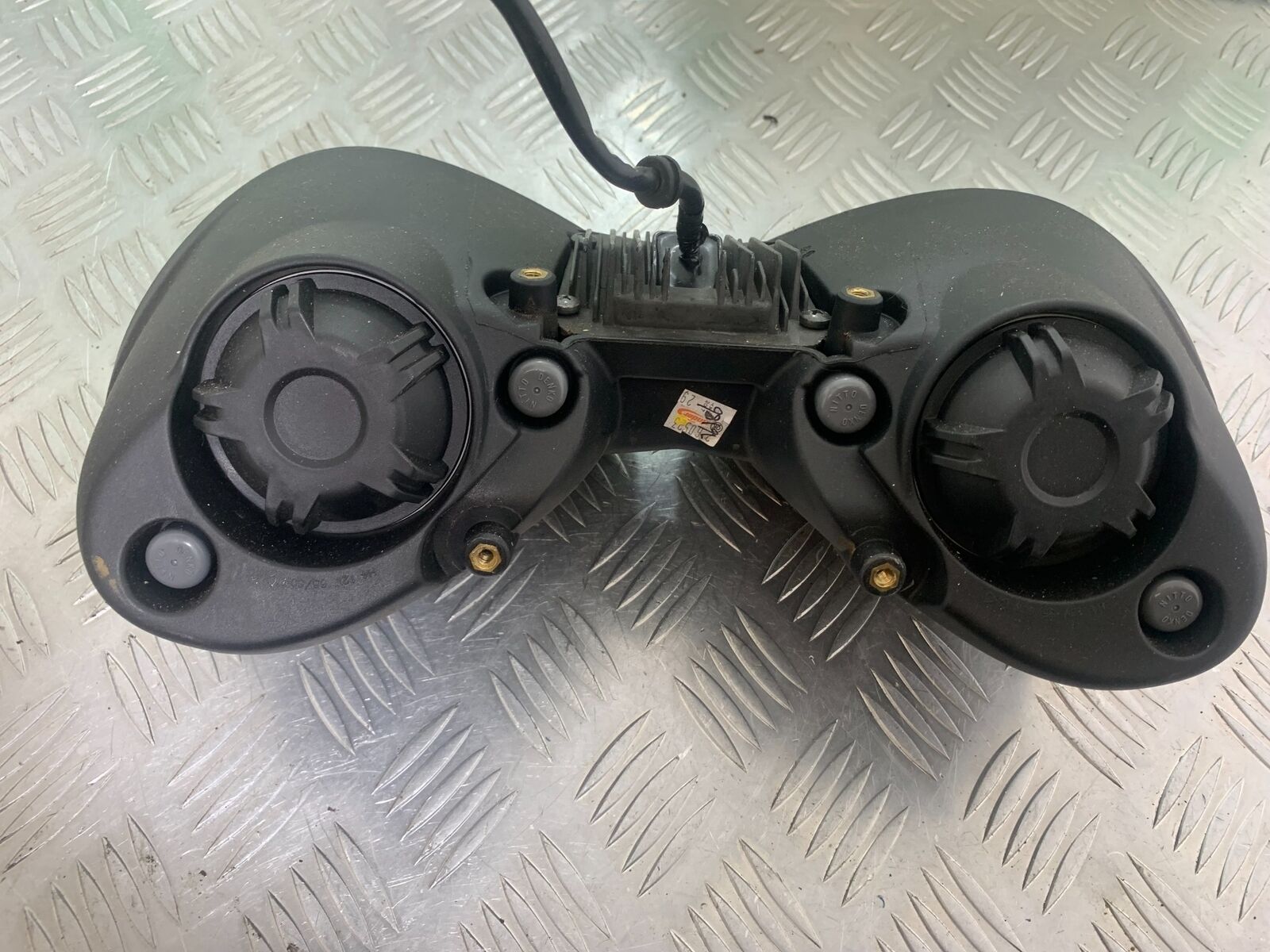 TRIUMPH 1050 SPEED TRIPLE HEADLIGHT  YEAR 2018-2020 (CMB1029)
