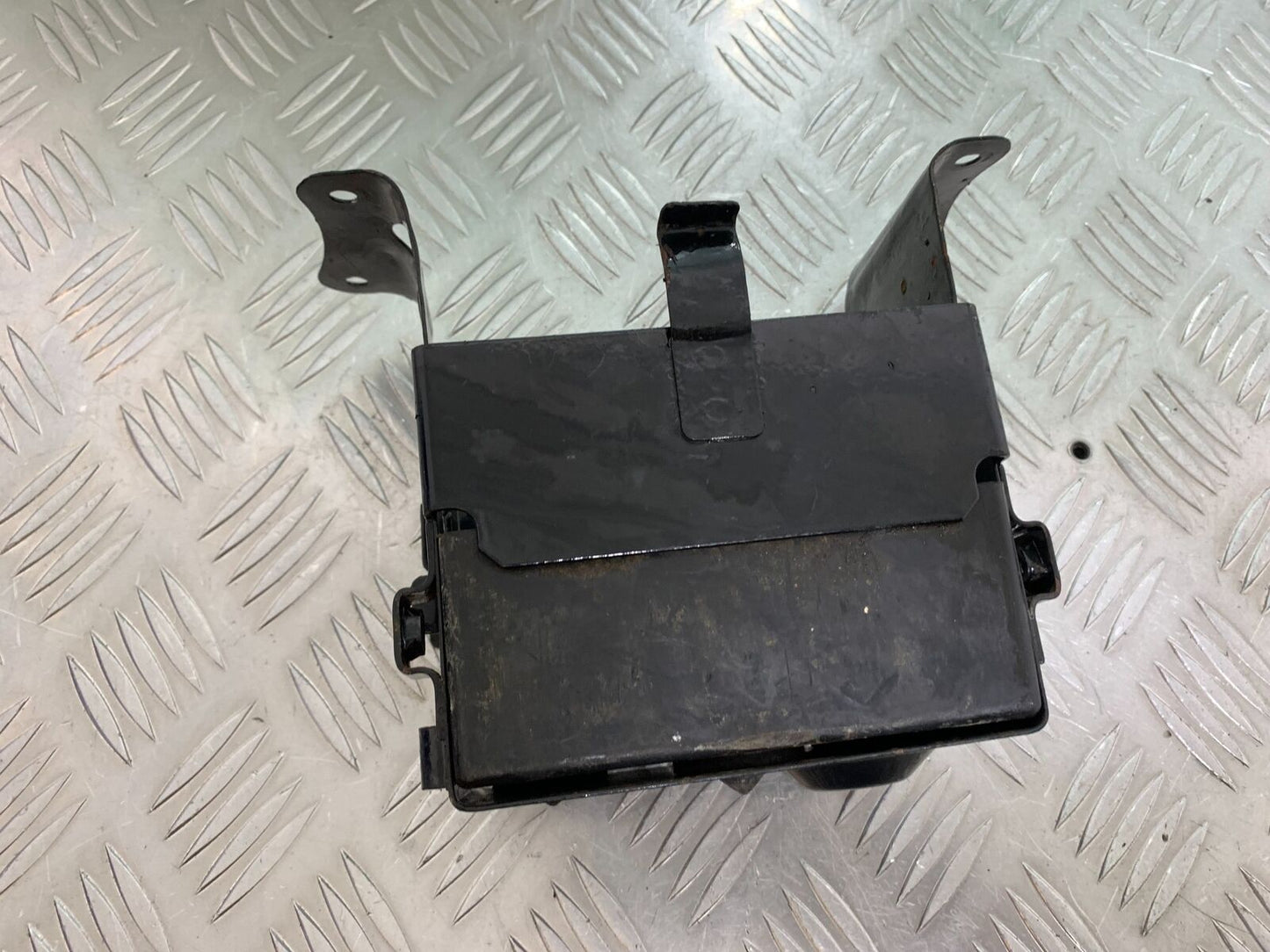 KAWASAKI Z650 KZ650 BATTERY BOX  YEAR 1979-1980 (CMB1023)