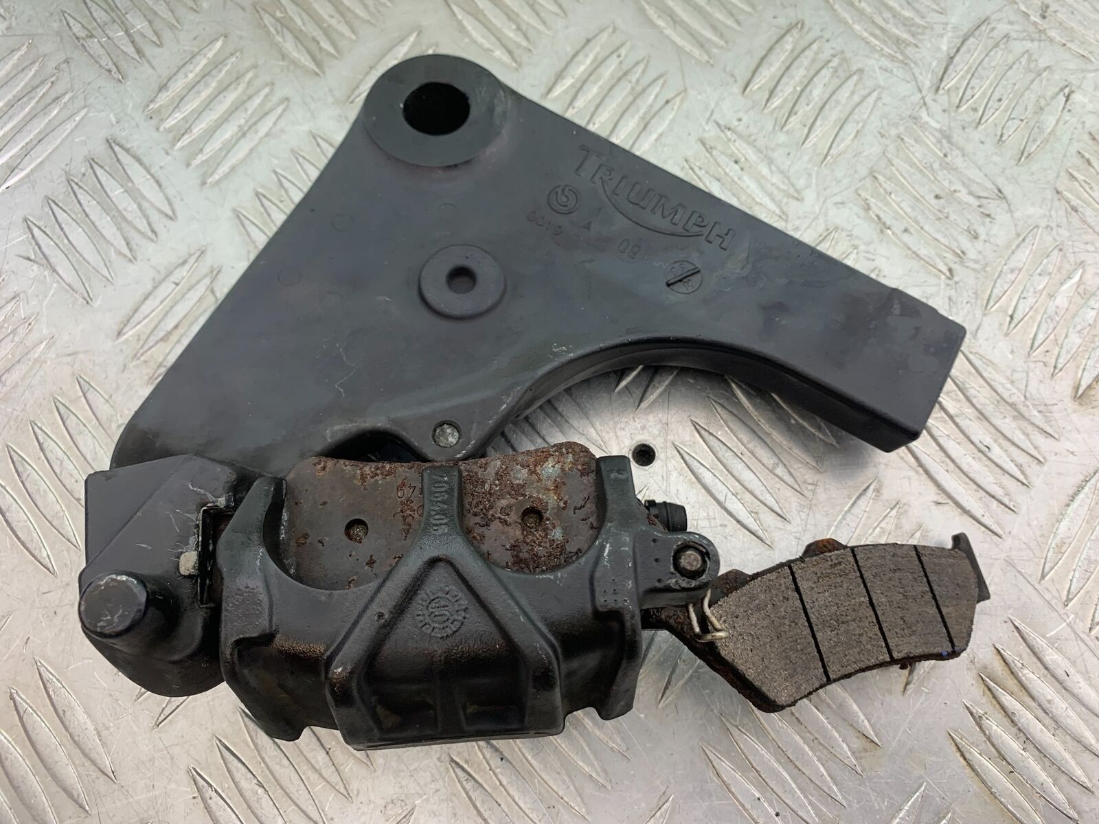TRIUMPH THUNDERBIRD 1600 REAR BRAKE CALIPER  YEAR 2011 (CMB1107)