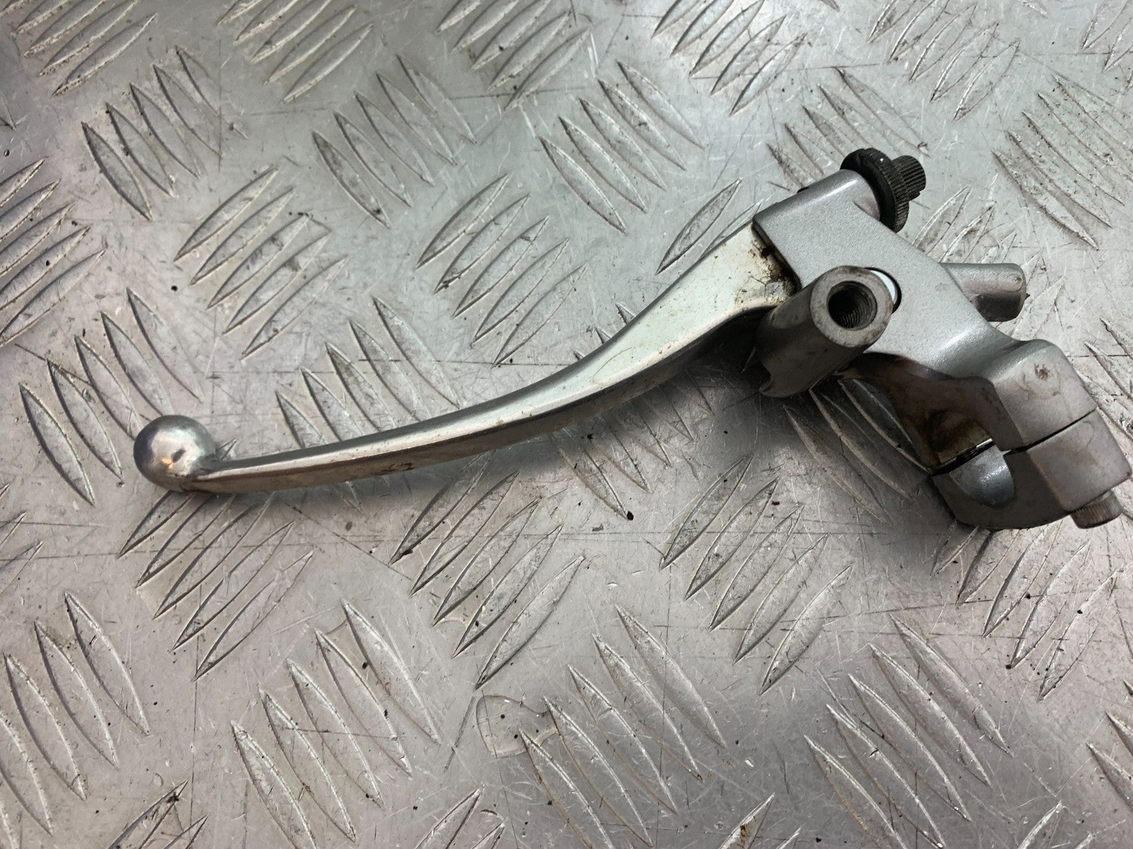 HONDA VT750 SHADOW CLUTCH LEVER AND BRACKET  YEAR 2003-2004 (CMB1265)