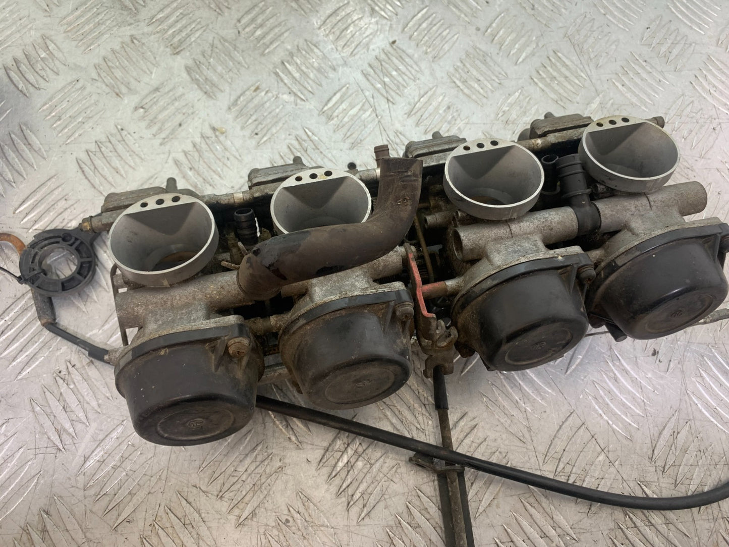 SUZUKI RF900 RF 900 CARBS YEAR 1994-1999 CMB1326