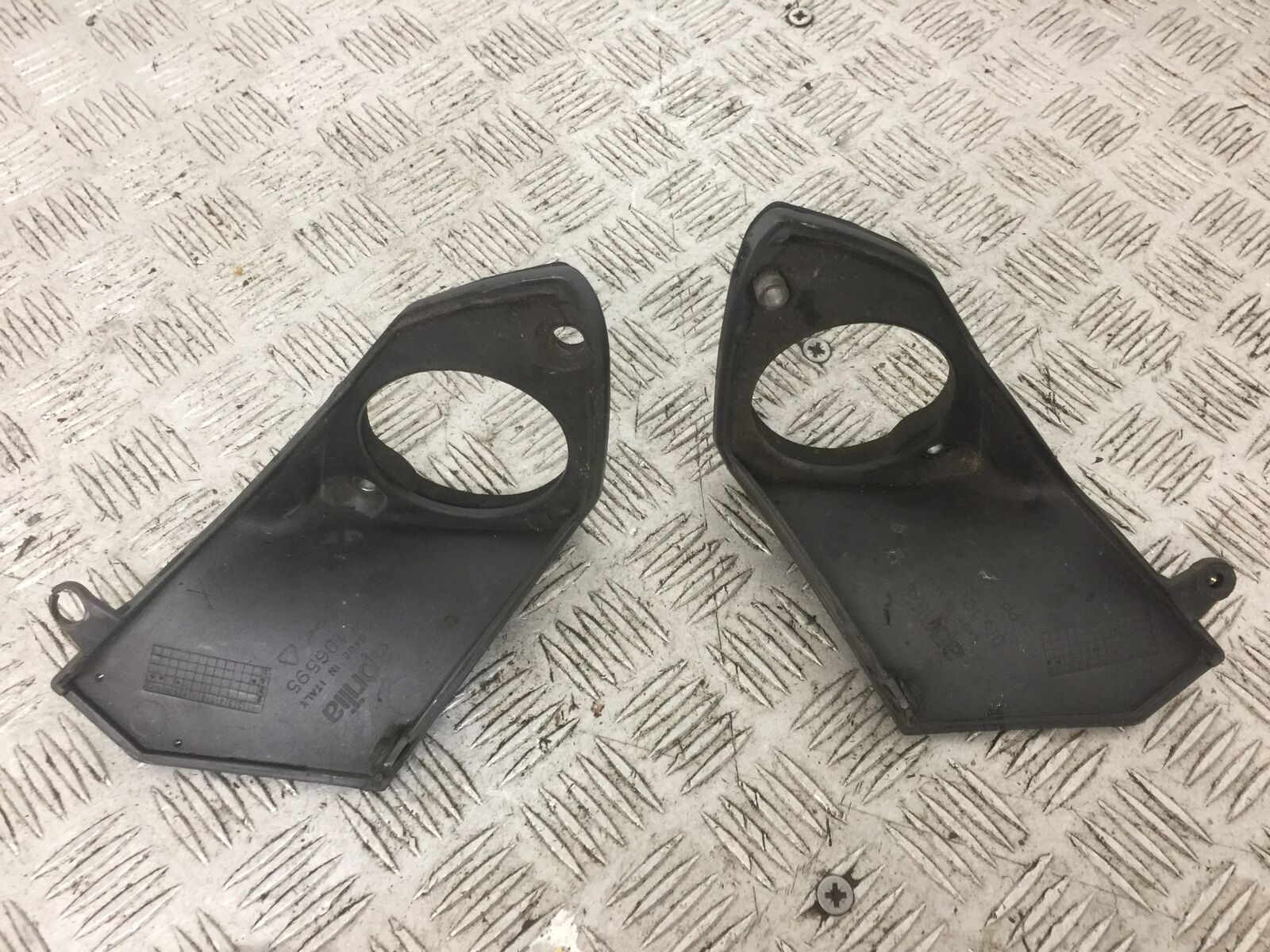 APRILIA TUONO 1000 AIR COVERS   YEAR 2003-2004 (STOCK 767)