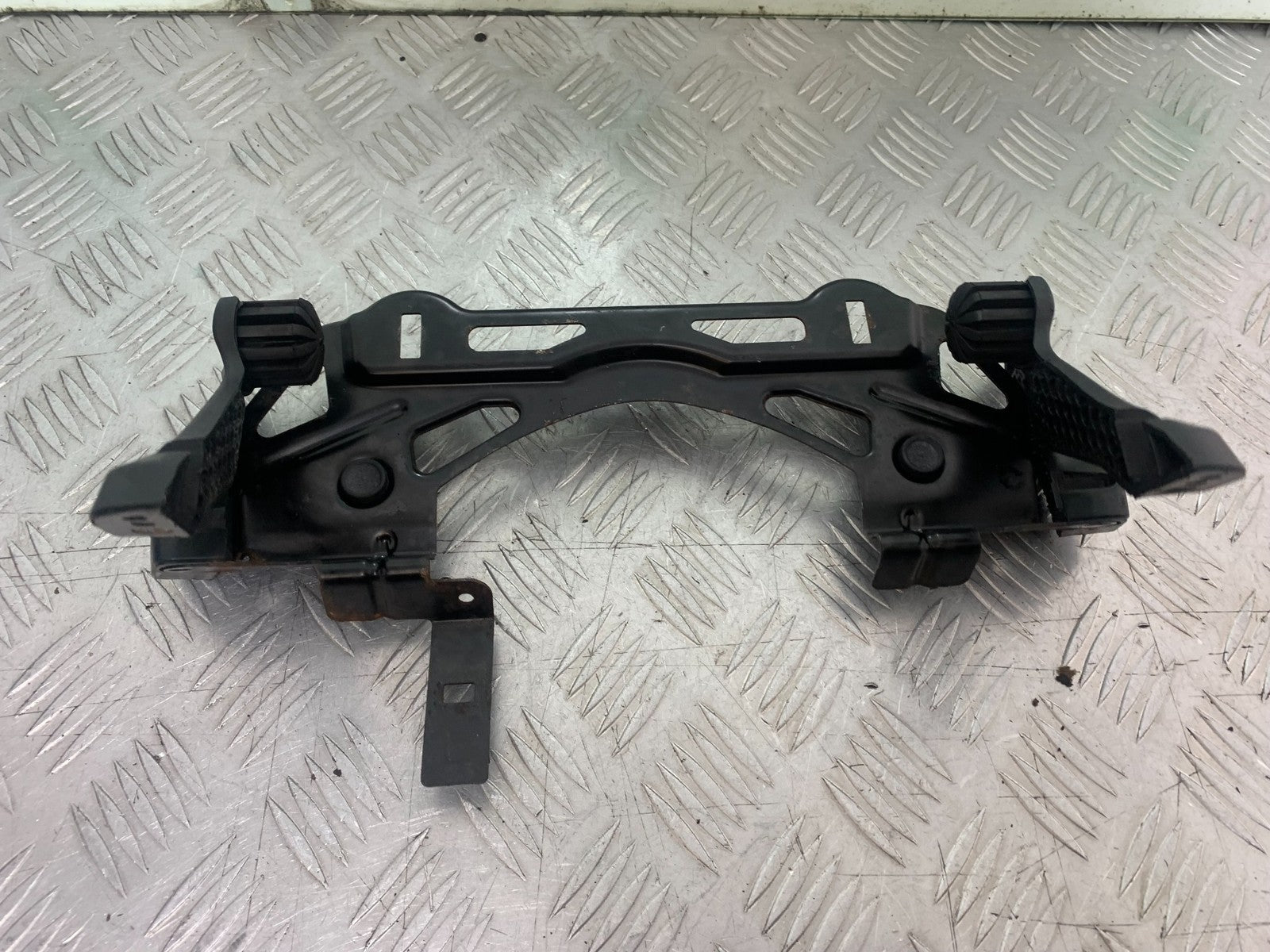 BMW K1300 S K 1300 S PETROL TANK BRACKET  YEAR 2009-16 (CMB1216)