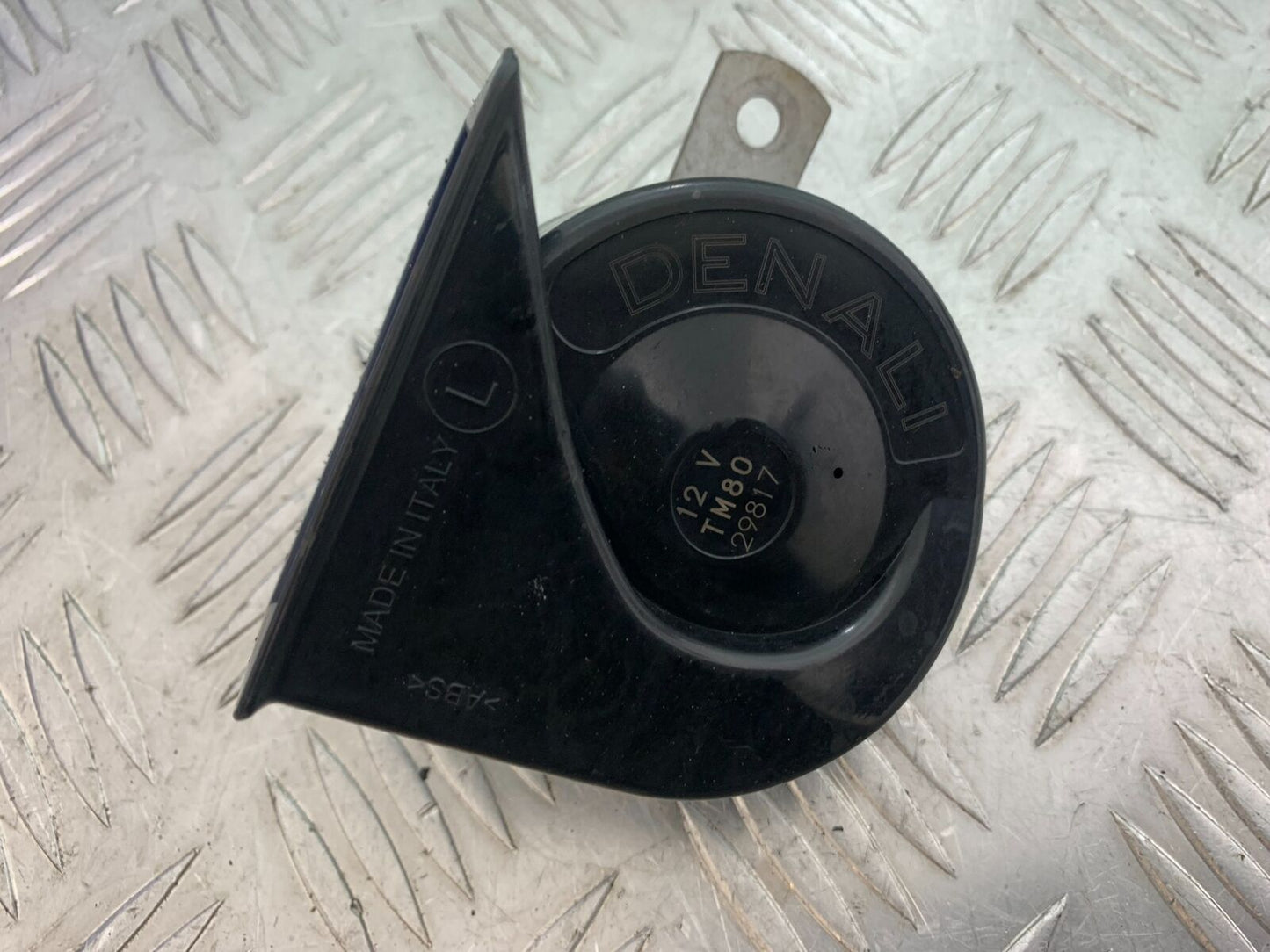 KAWASAKI Z750 Z 750 HORN YEAR 2004-2006  (CMB1104)