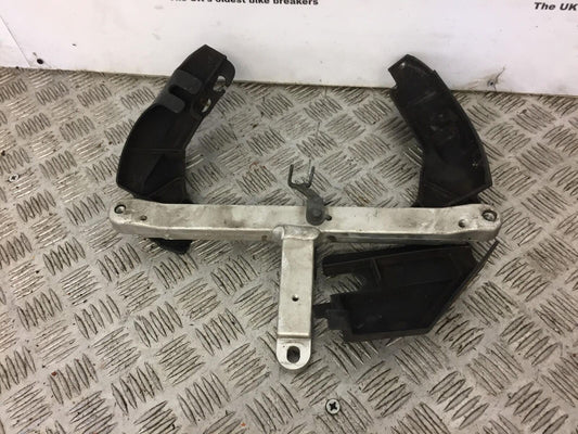 YAMAHA FJR1300 FJR 1300 FRAME RAIL   YEAR 2002