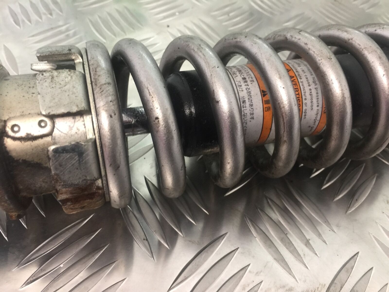 KAWASAKI Z1000 SX REAR SHOCK YEAR 2011-13 (STOCK 911)