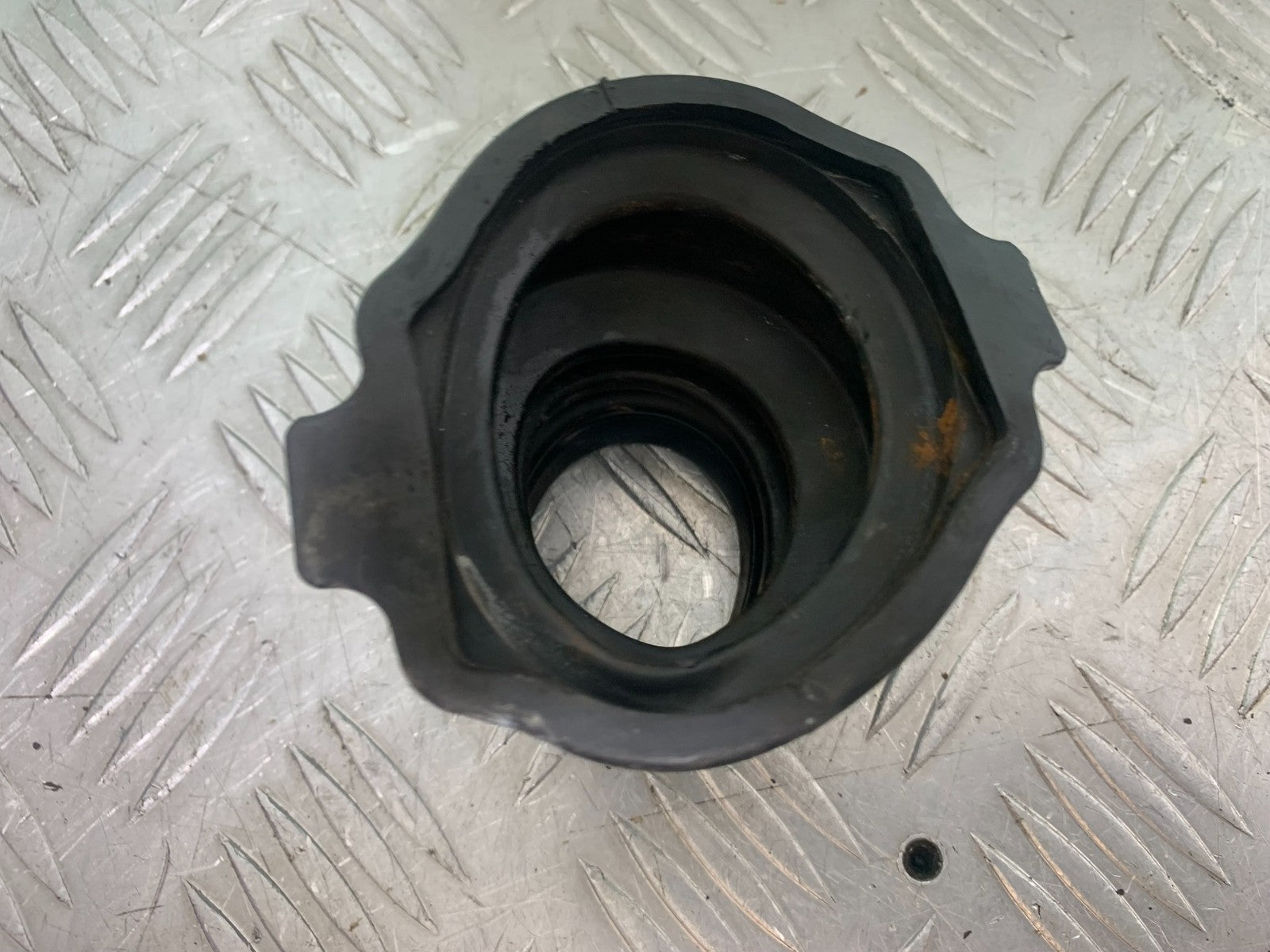 HONDA GL500 GL 500 SILVERWING SWINGARM RUBBER BOOT  YEAR 1981-82 (CMB1168)