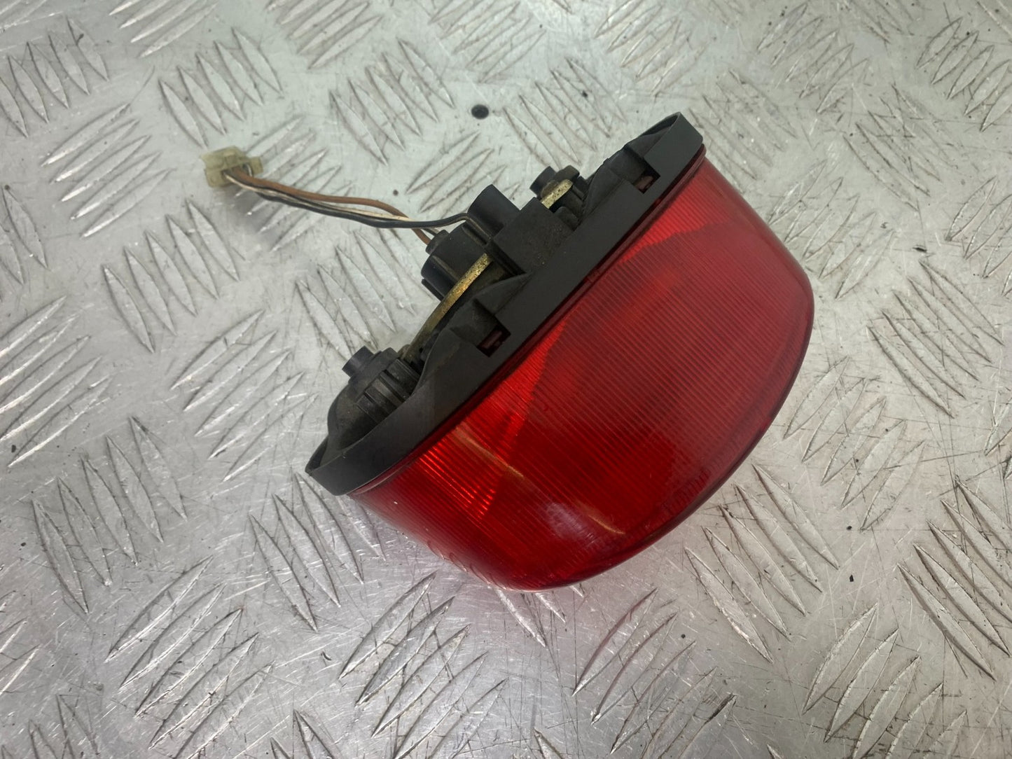 SUZUKI GSX750 INAZUMA REAR LIGHT  YEAR 1998-2003 (CMB1308)