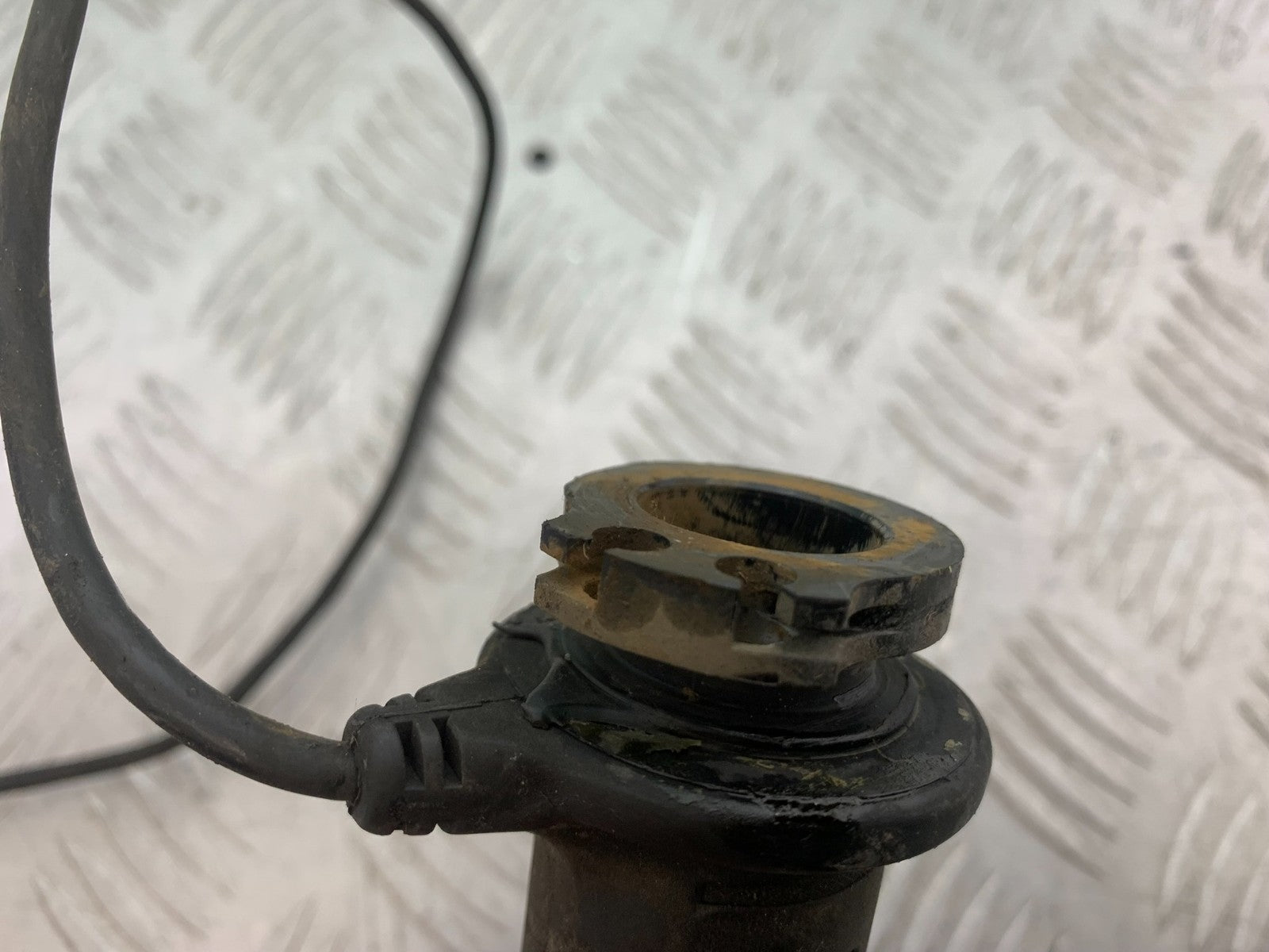 KAWASAKI Z1000 SX THROTTLE TWIST GRIP YEAR 2014-16 (CMB1264)