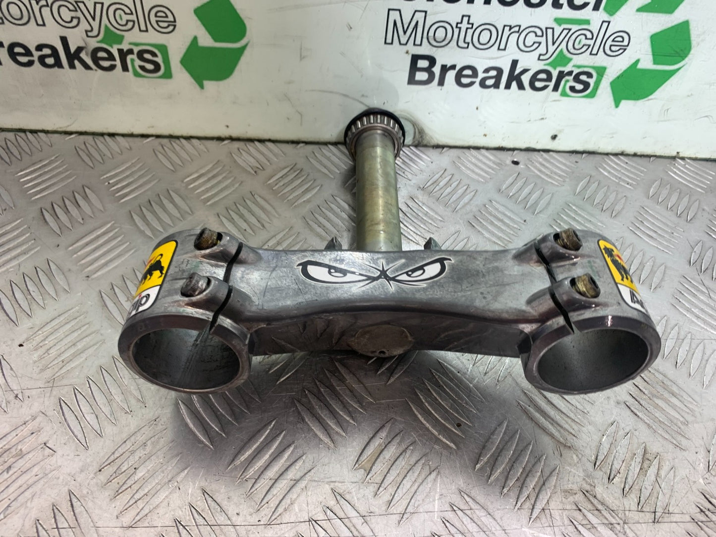 DUCATI 996 SPS 748 916 998 BOTTOM YOKE  1999-2000 (CMB1209)