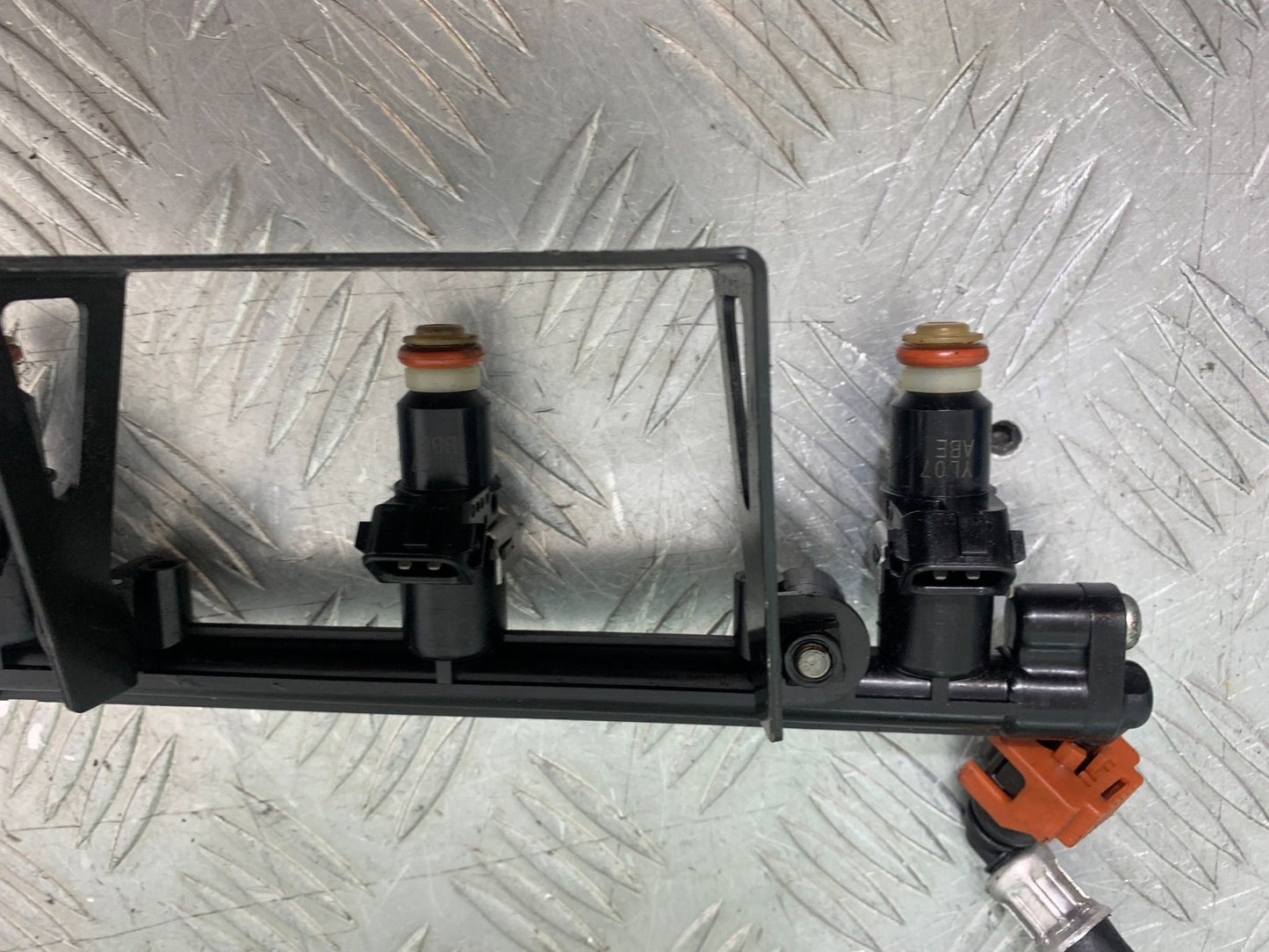 TRIUMPH 1050 SPRINT ST INJECTORS   2003-2011 (CMB1285)