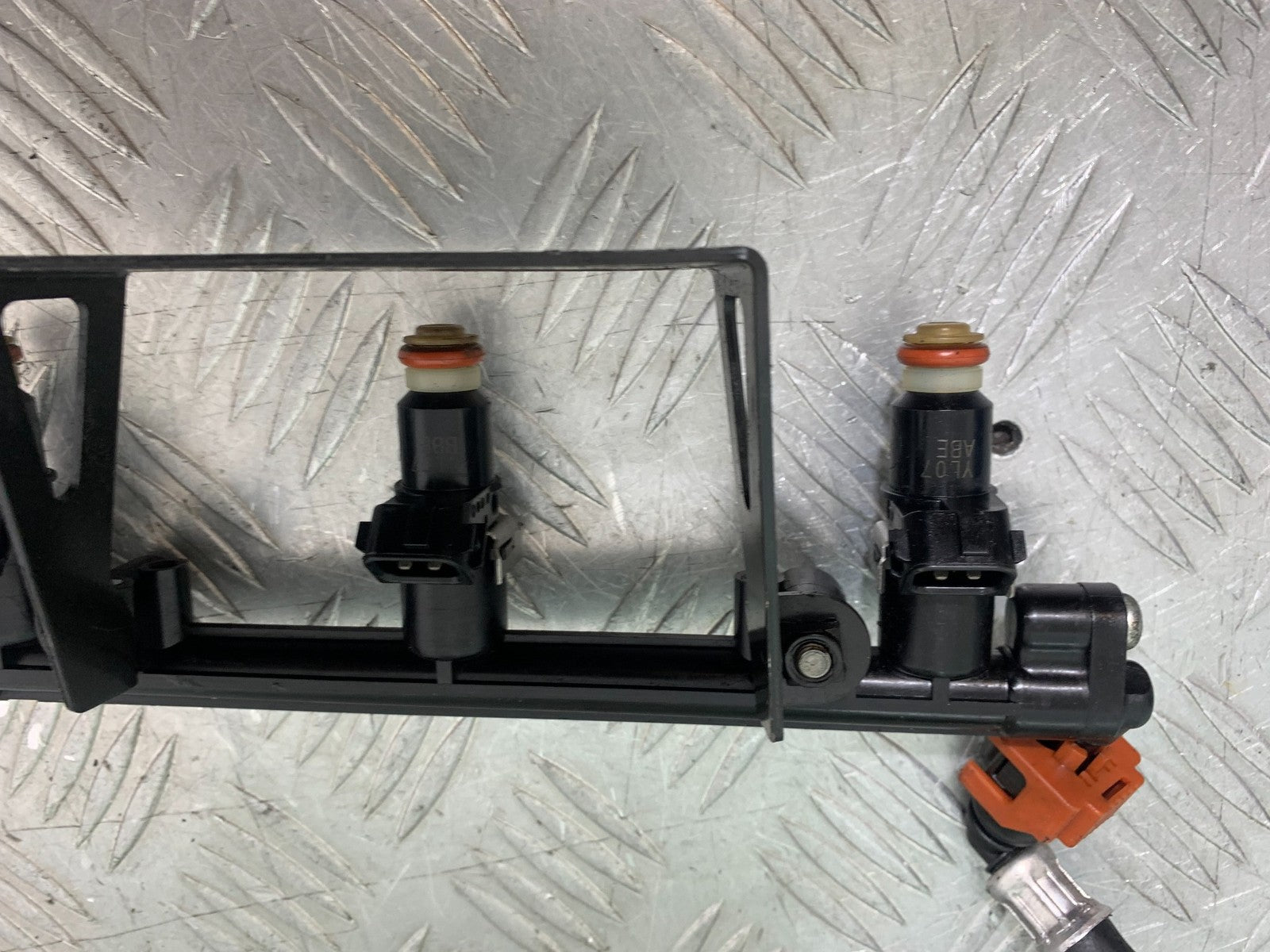 TRIUMPH 1050 SPRINT ST INJECTORS   2003-2011 (CMB1285)