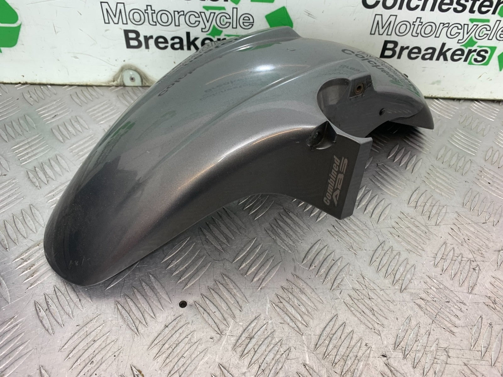 HONDA CBF600 CBF 600 FRONT MUDGUARD  YEAR 2004-07  (CMB1305)